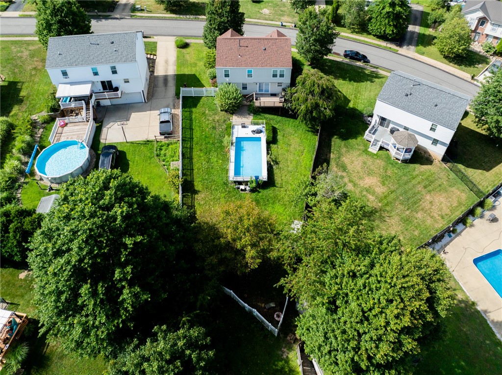 1421 Sandstone Dr