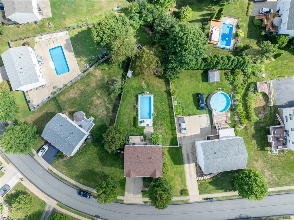 1421 Sandstone Dr