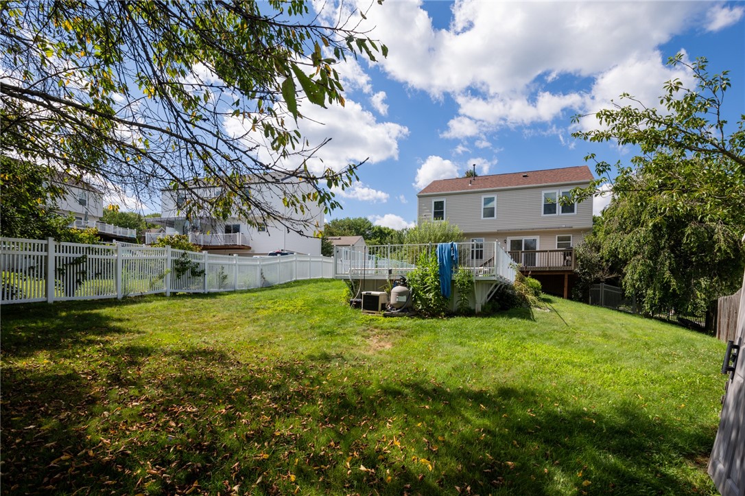 1421 Sandstone Dr