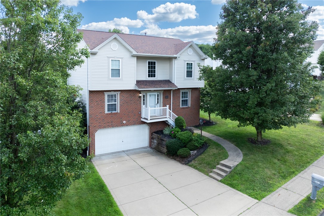 1421 Sandstone Dr