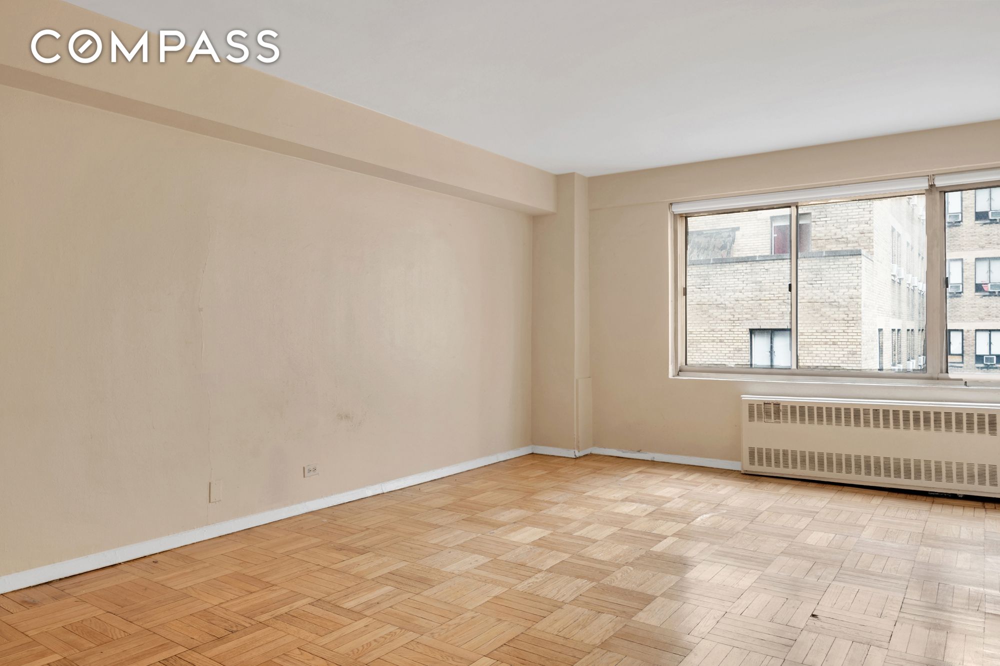 225 E 46th Street 7L