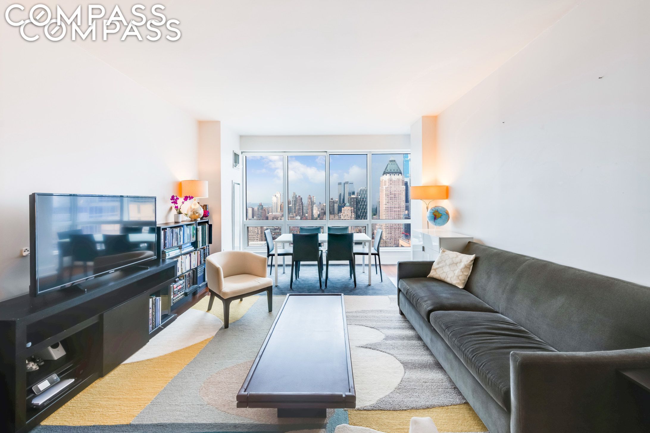 350 W 42nd Street 43C