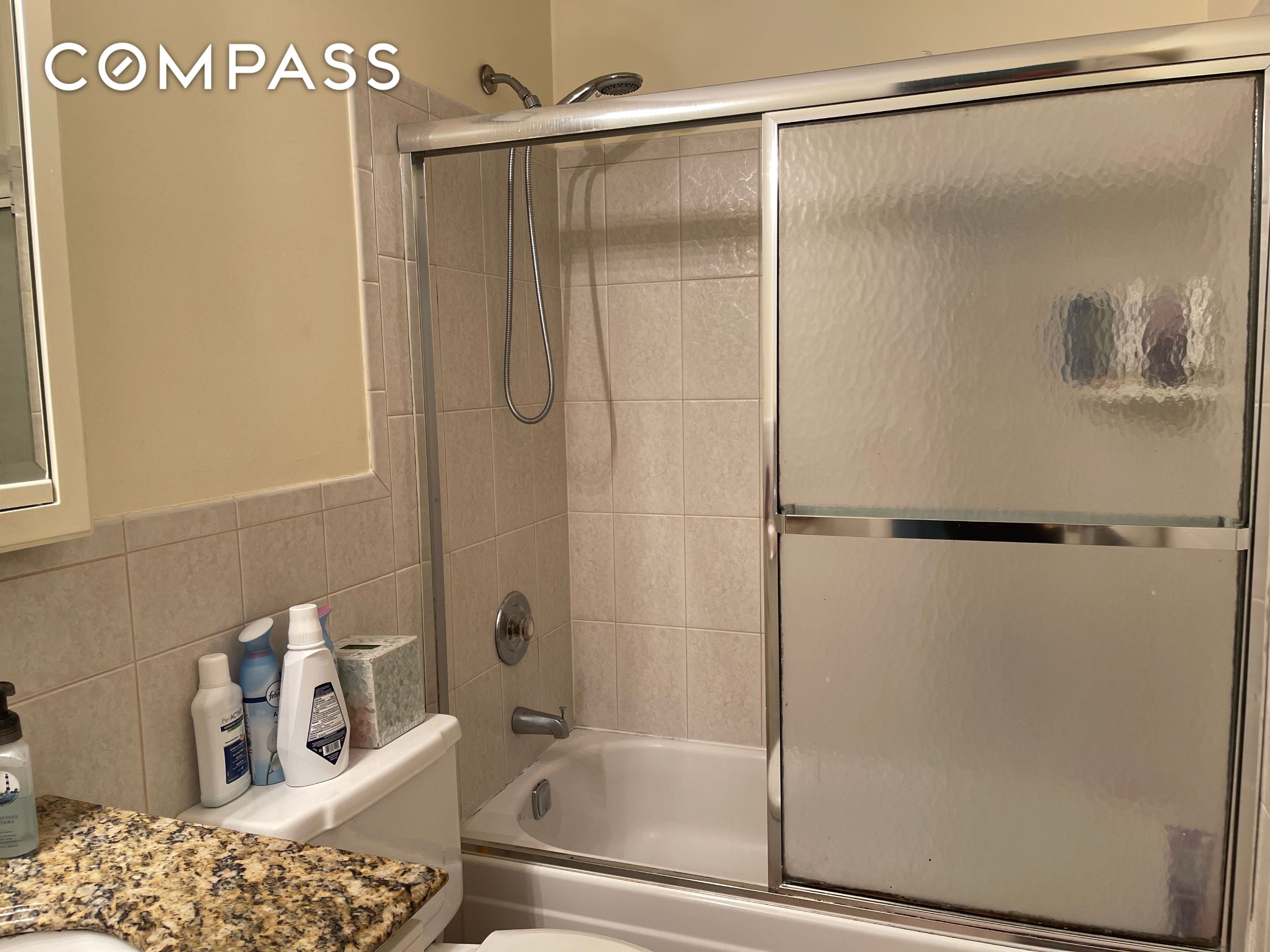 25-40 Shore Boulevard 5B