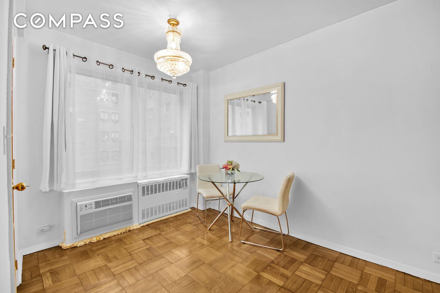 225 E 46th Street 4K
