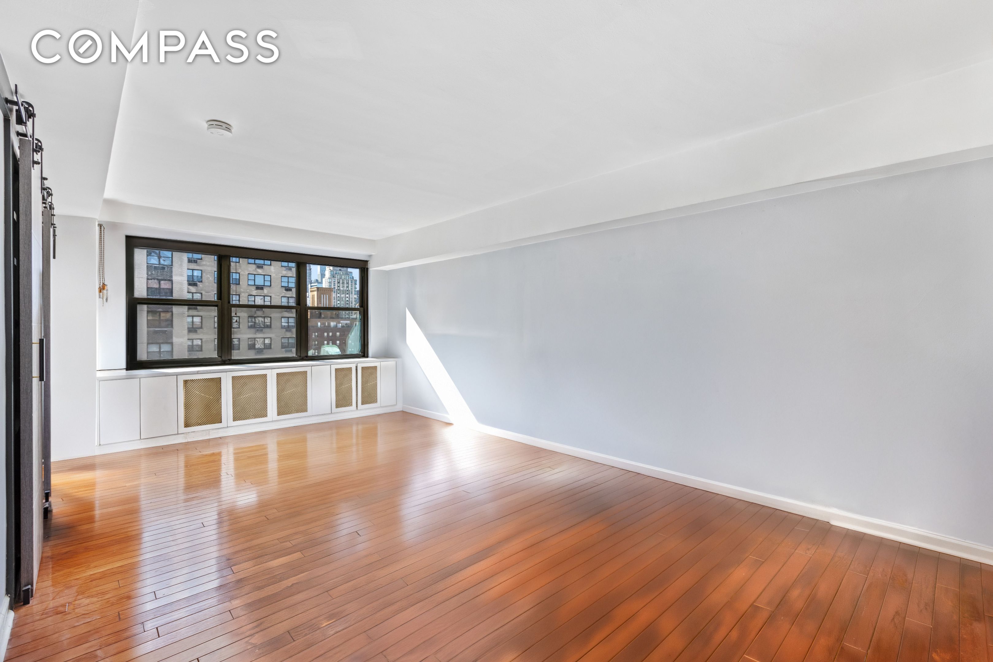345 E 81st Street 19A