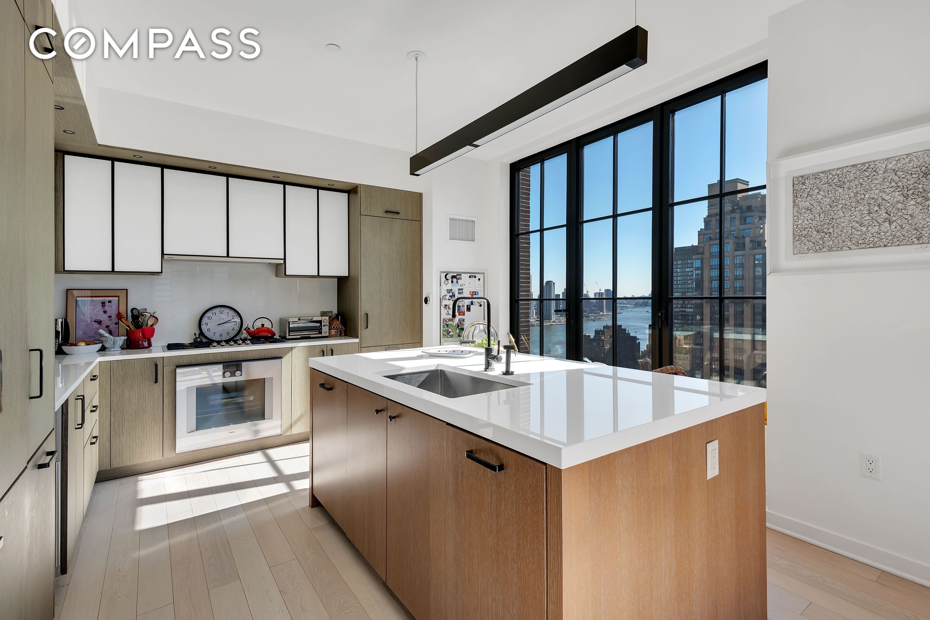 959 1st Avenue 25H