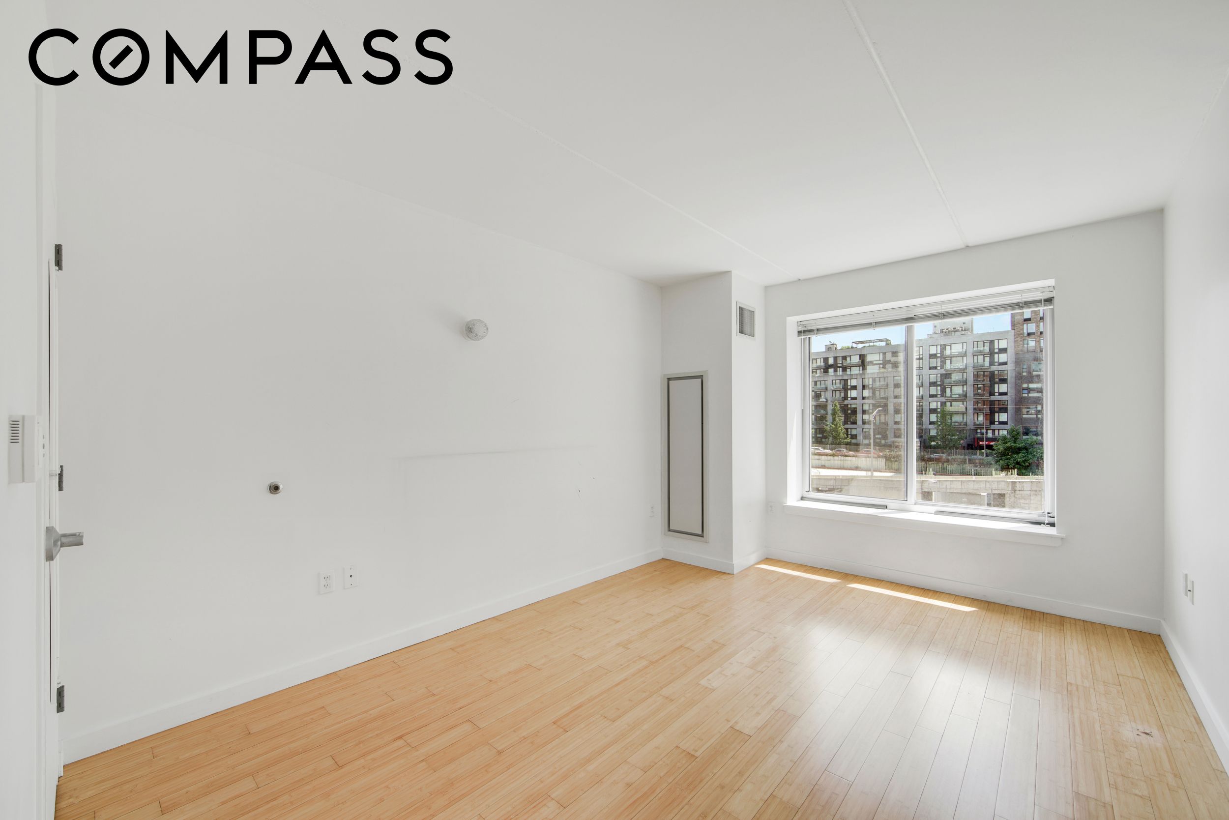 212 S Oxford Street 2E