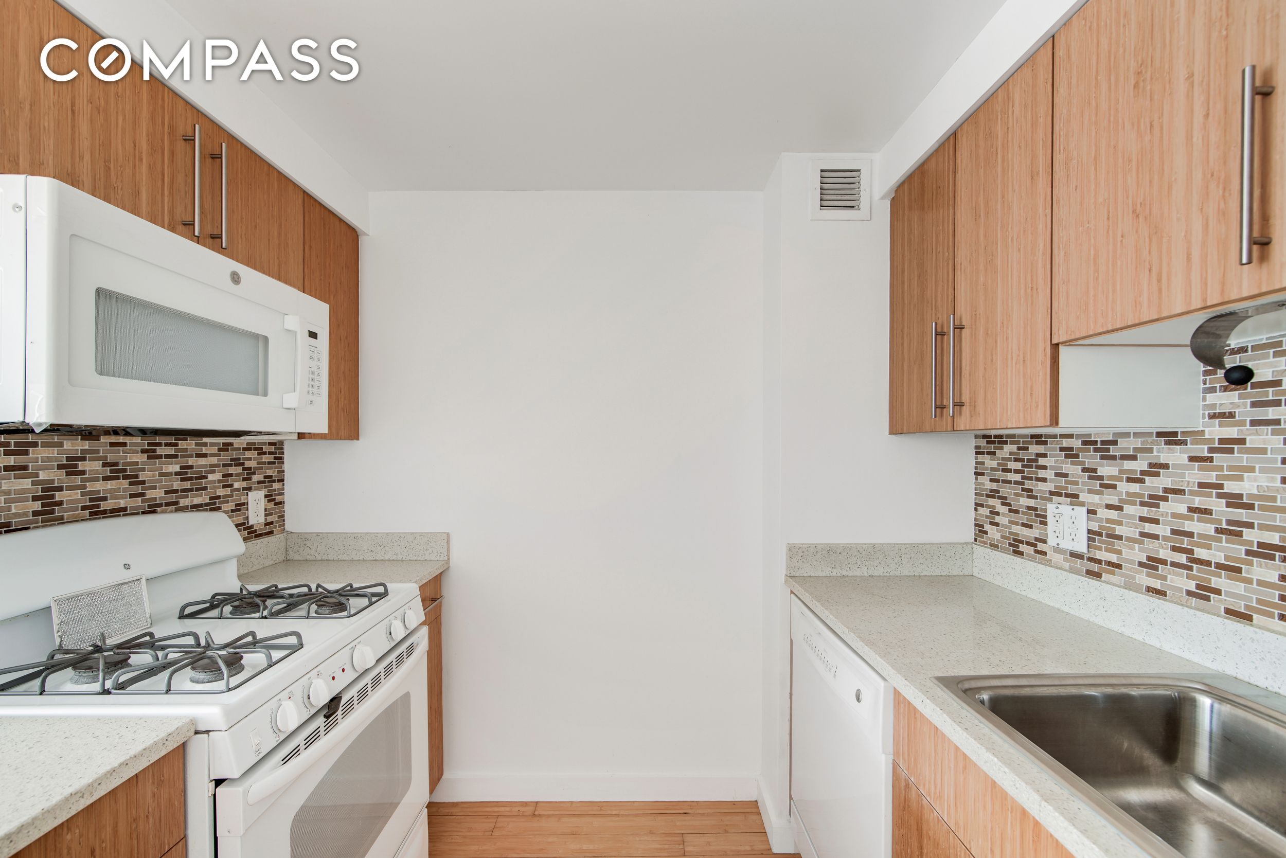 212 S Oxford Street 2E