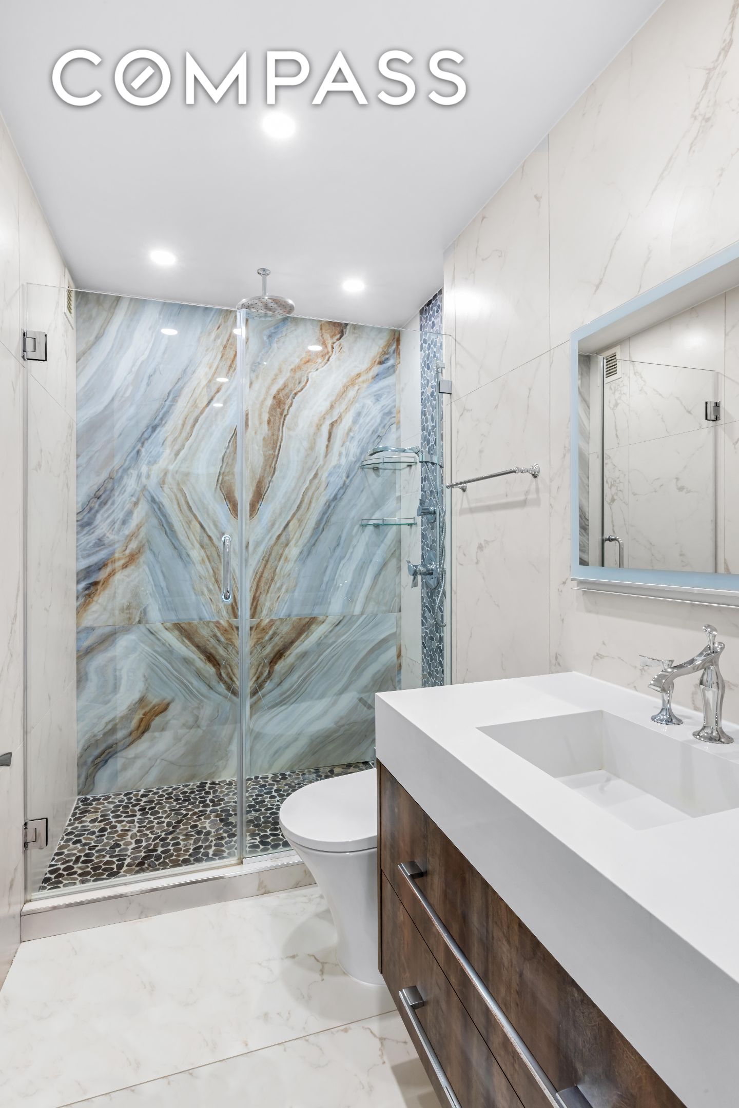 200 E 61st Street 19DE