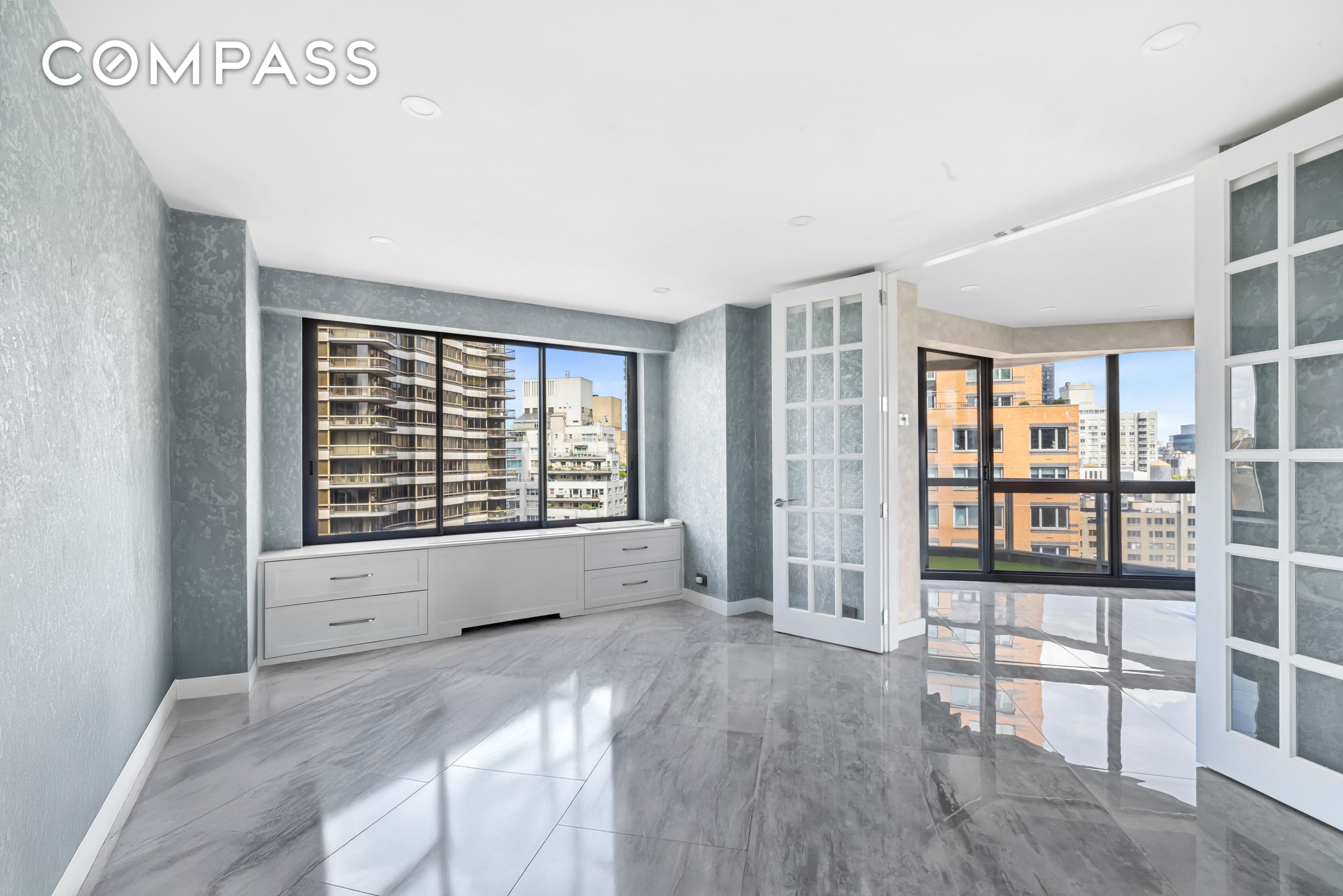 200 E 61st Street 19DE