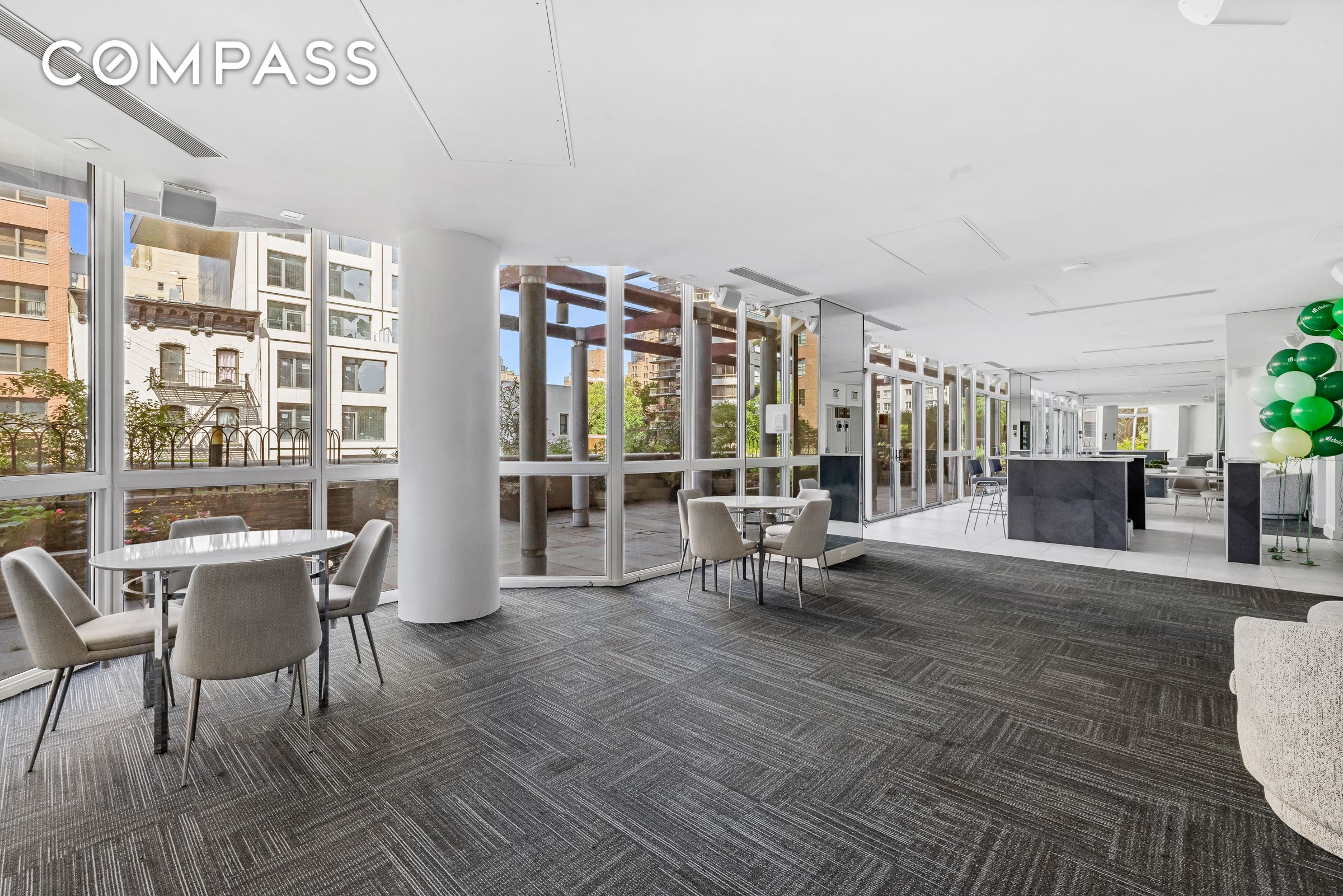 200 E 61st Street 19DE