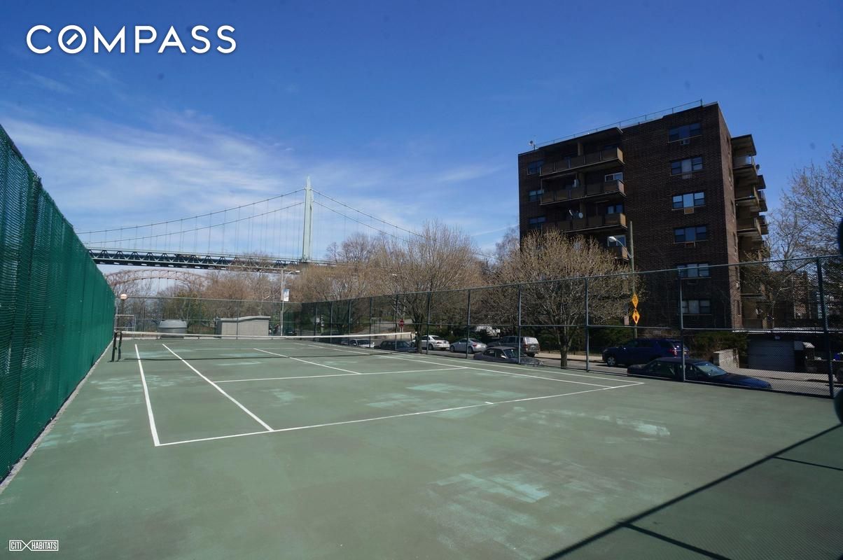 25-40 Shore Boulevard 3P