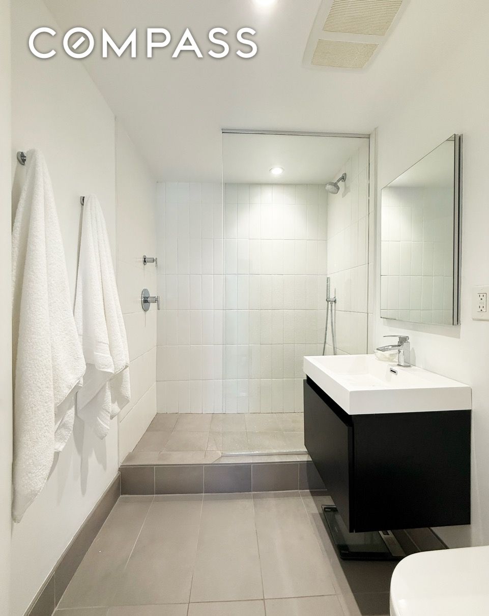 25-40 Shore Boulevard 3P