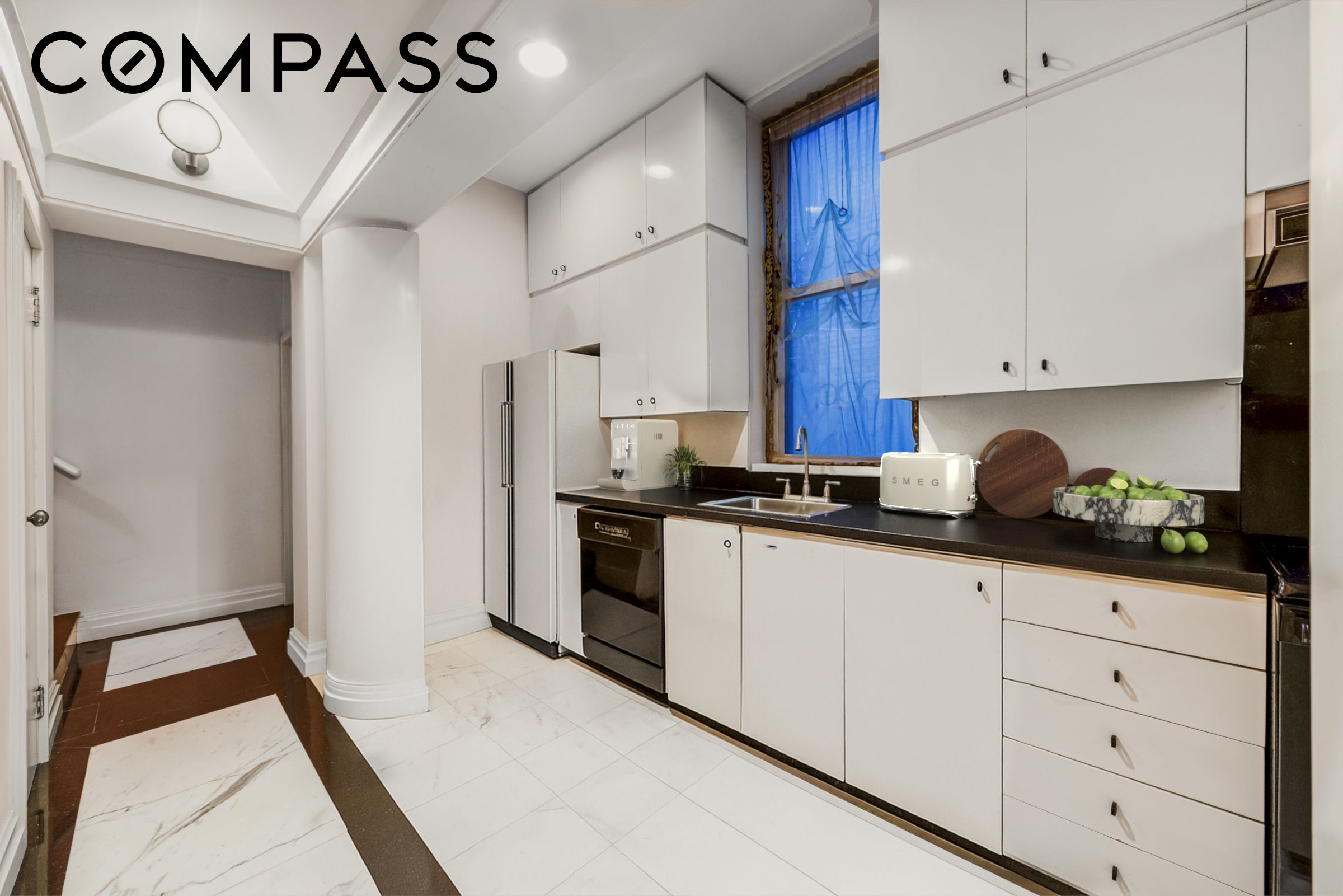 49 E 63rd Street Garden, Duplex , 3F