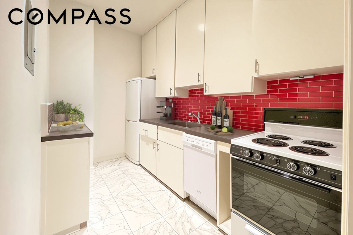 49 E 63rd Street Garden, Duplex , 3F