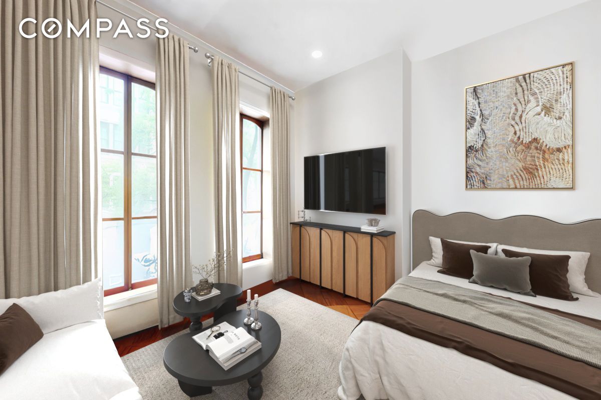49 E 63rd Street Garden, Duplex , 3F