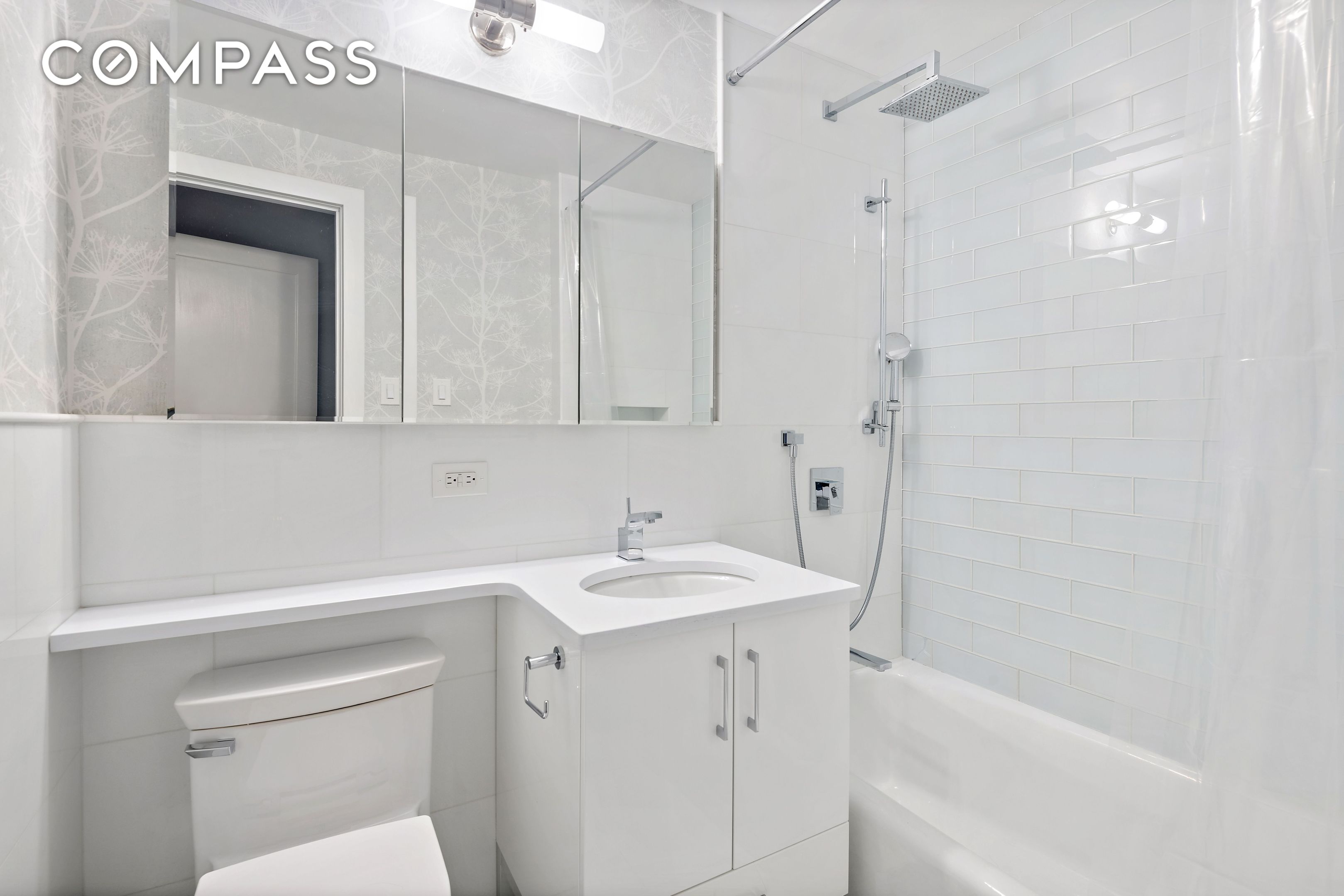 440 E 56th Street 8C