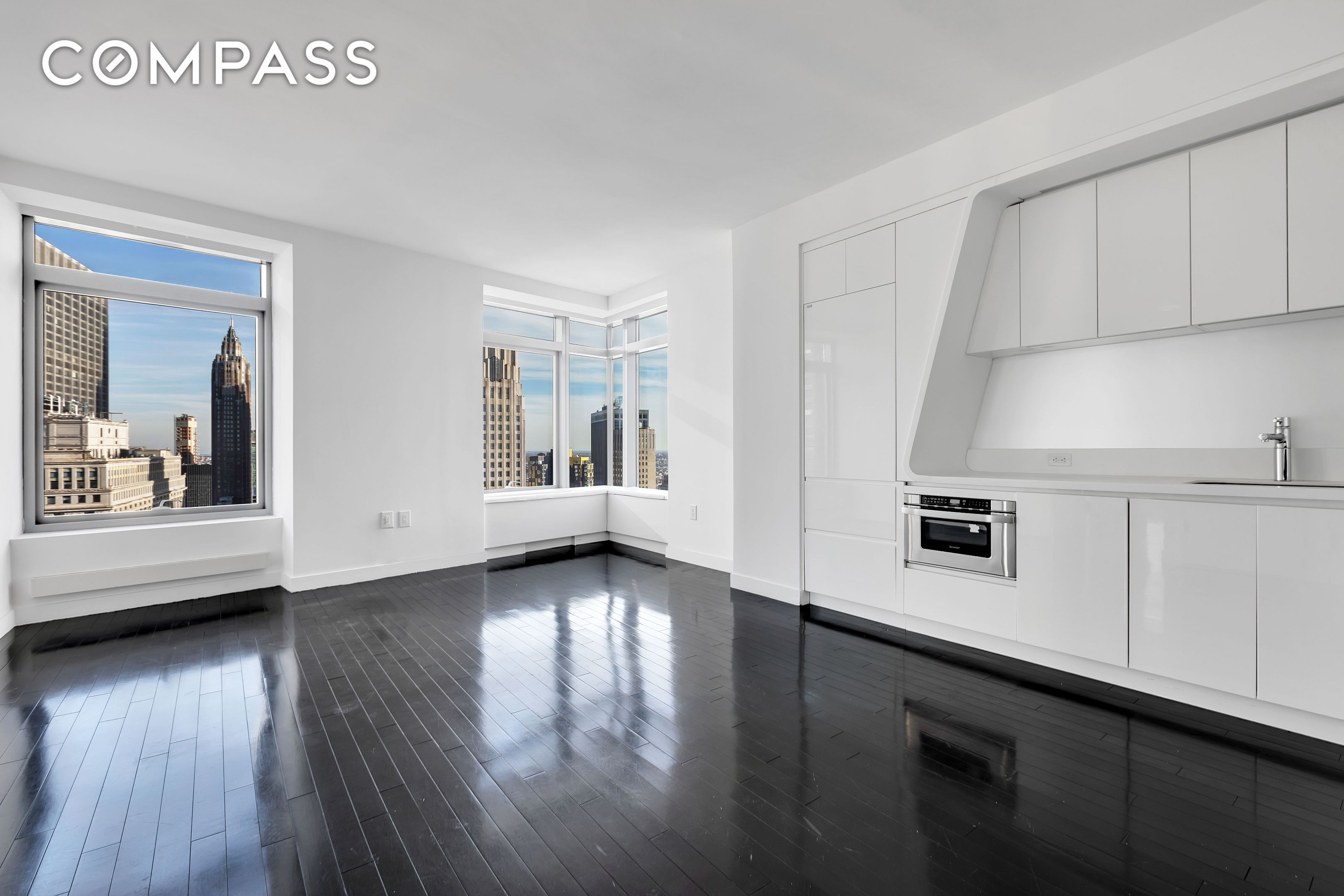 123 Washington Street 52F