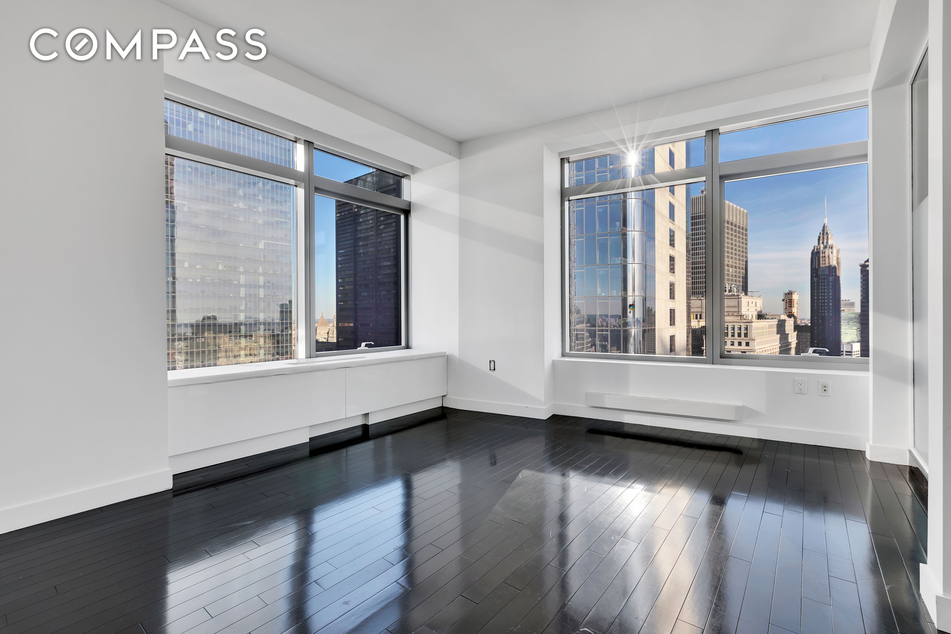 123 Washington Street 52F
