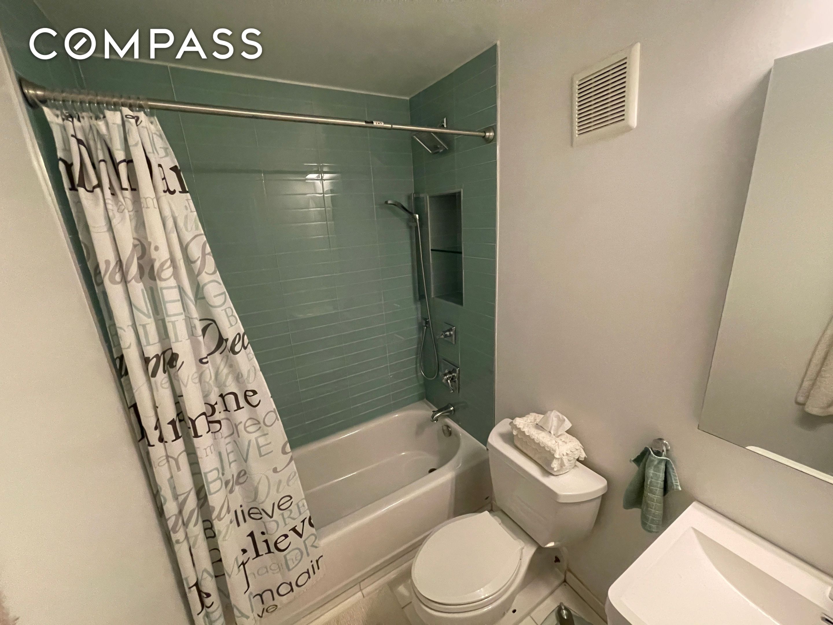 25-40 Shore Boulevard 15T