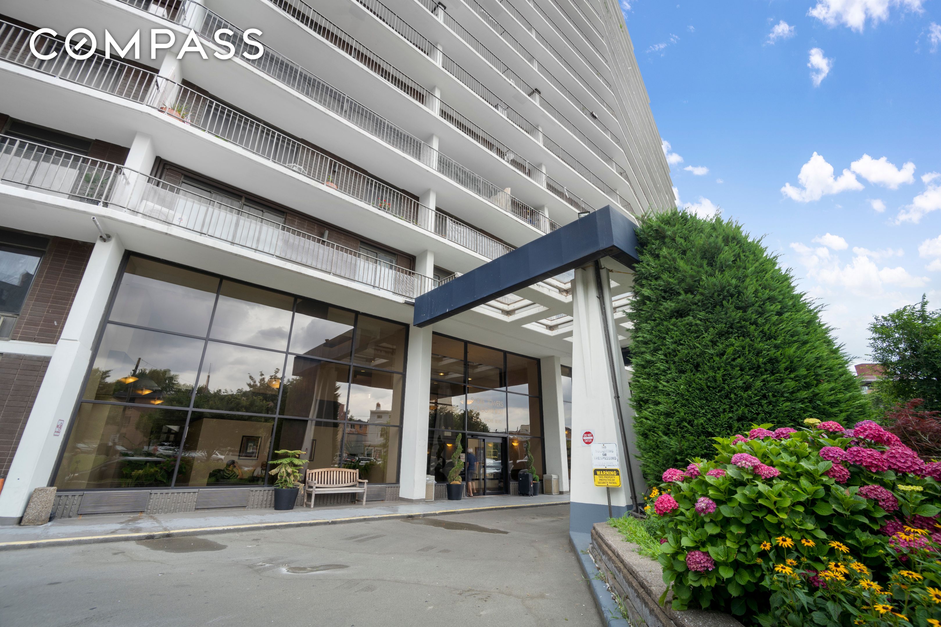 25-40 Shore Boulevard 15T