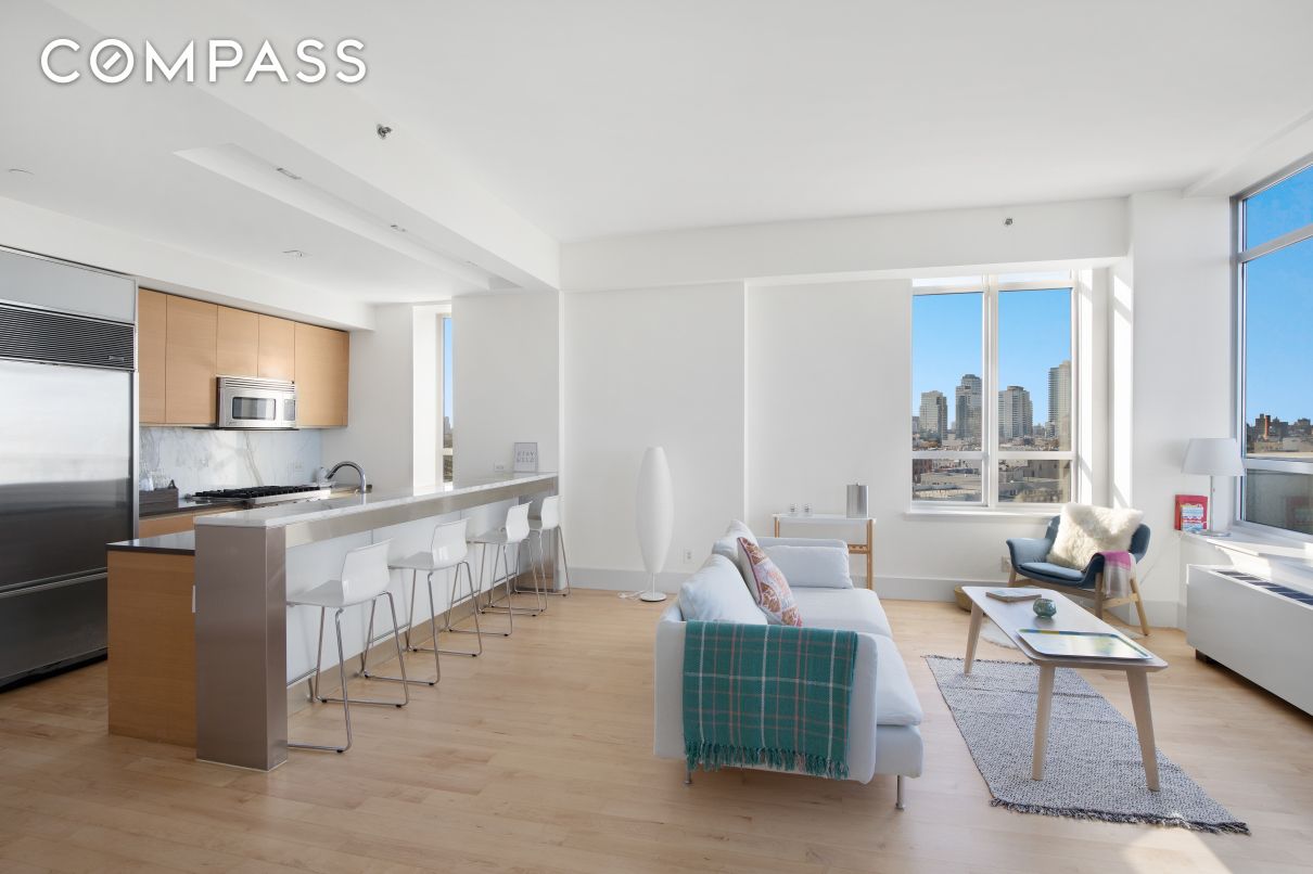 20 Bayard Street 12A