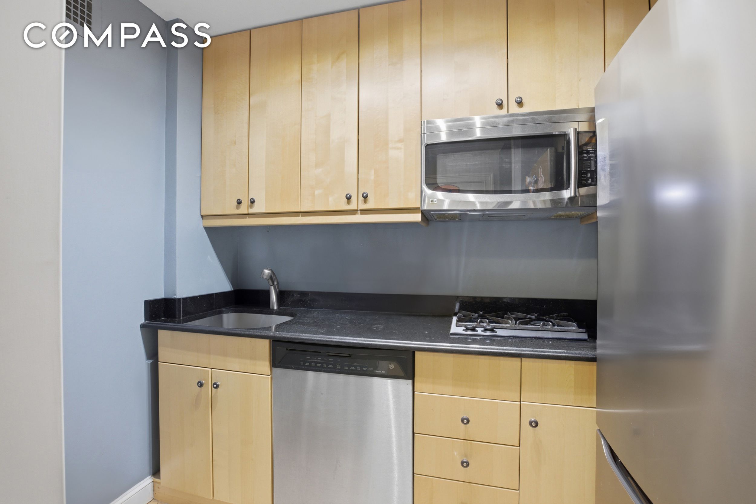 345 E 81st Street 8G