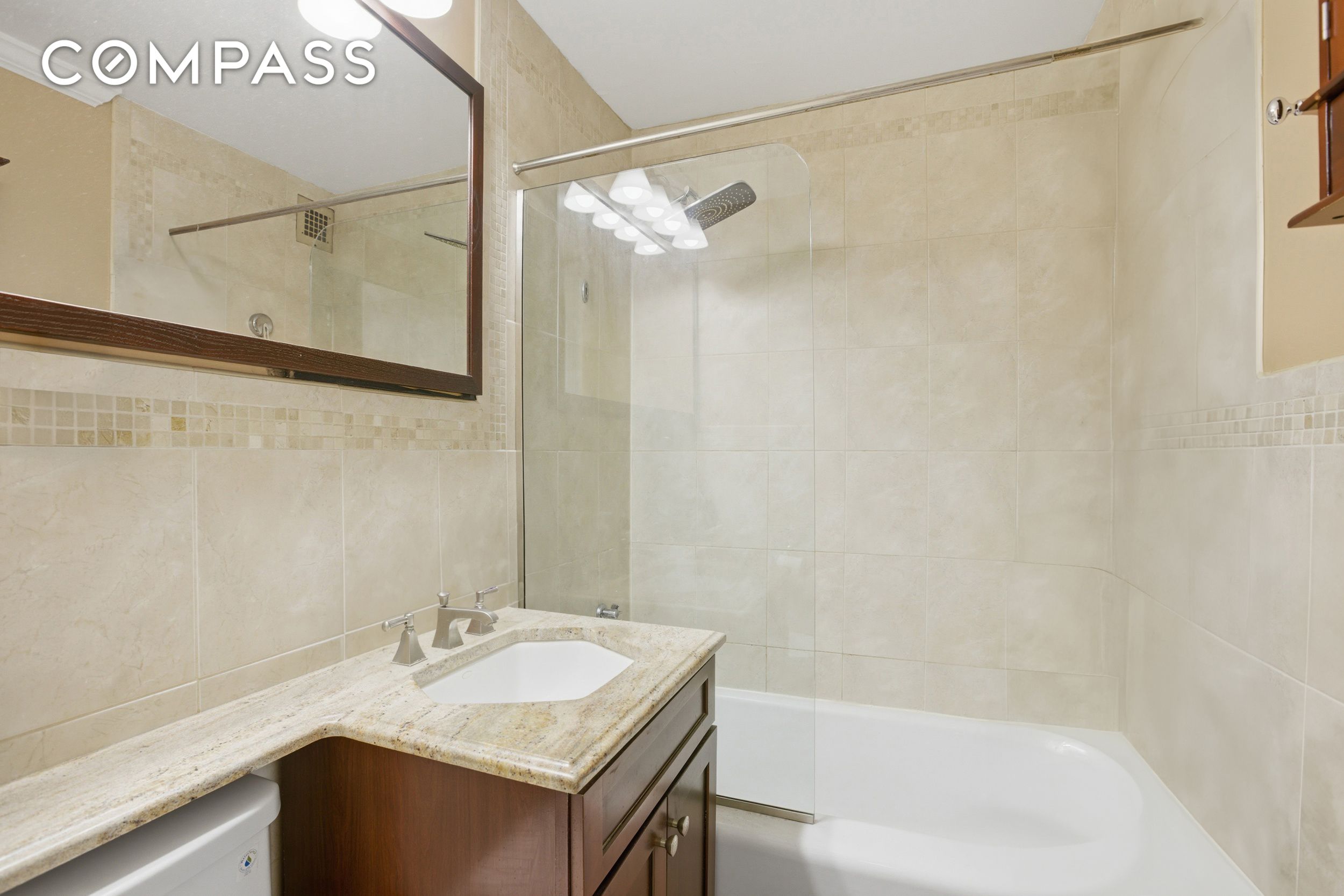 345 E 81st Street 8G