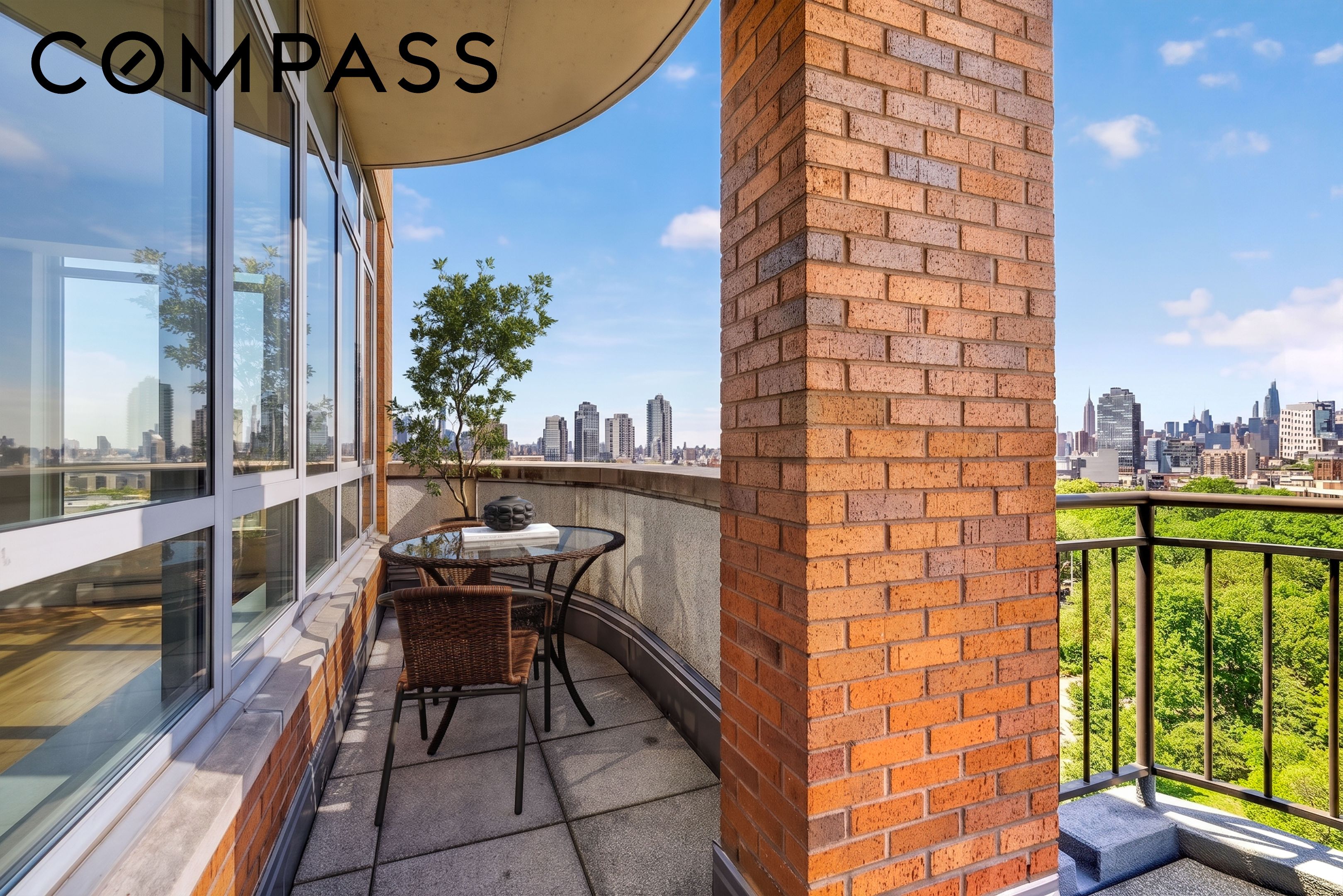 20 Bayard Street 12A