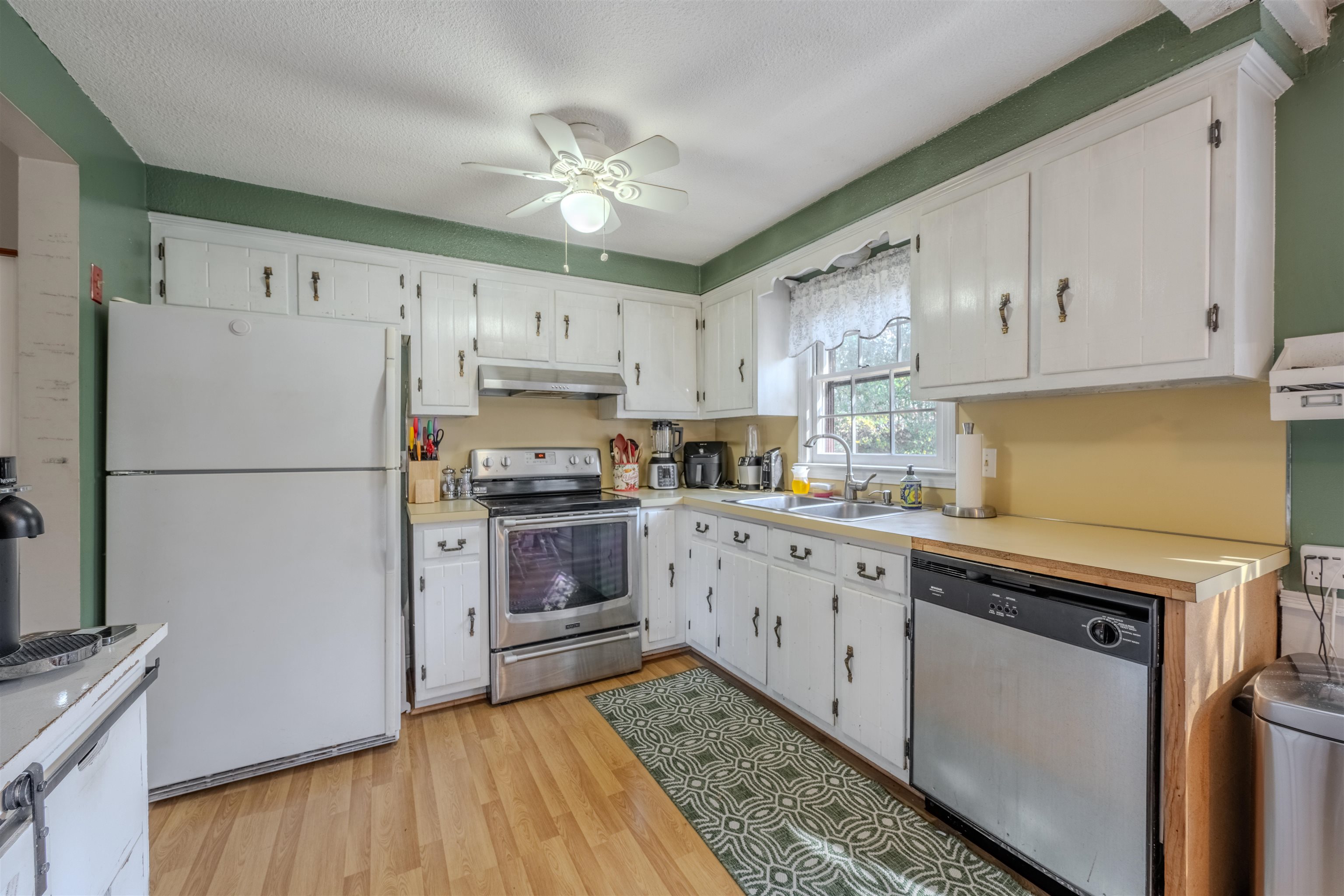 21 Beacon Hill Road