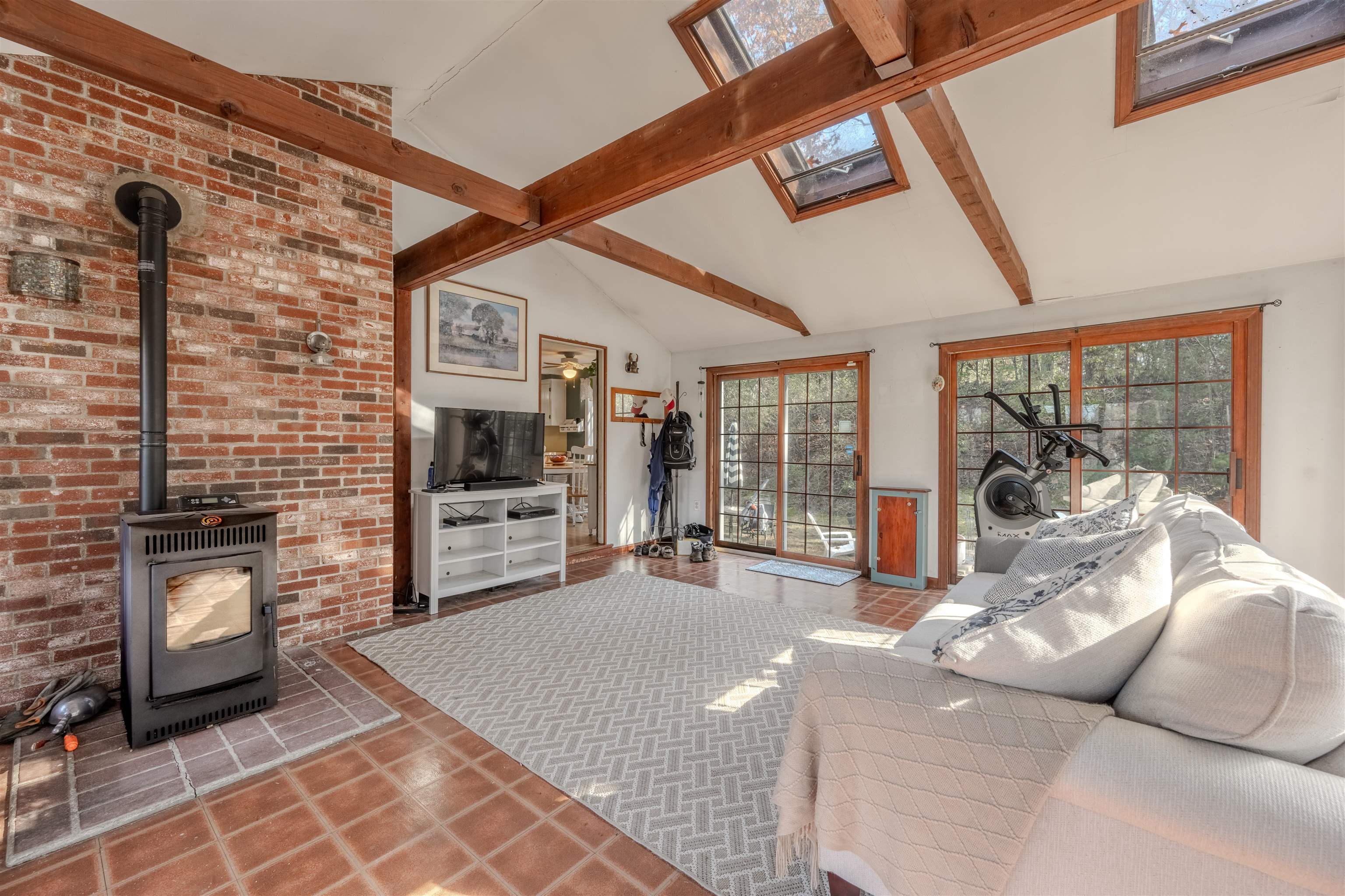 21 Beacon Hill Road