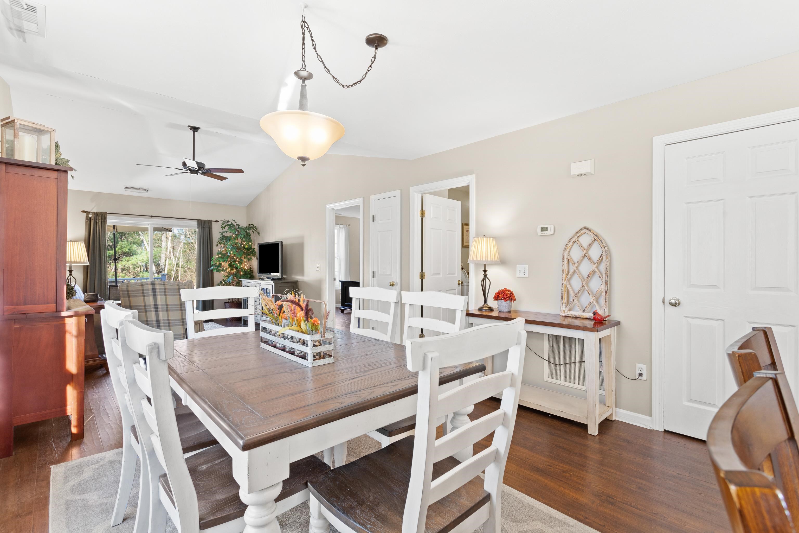 491 Mammoth Road Unit: 12