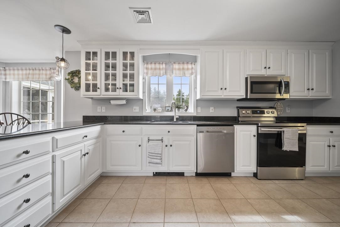 14 Gallant Drive