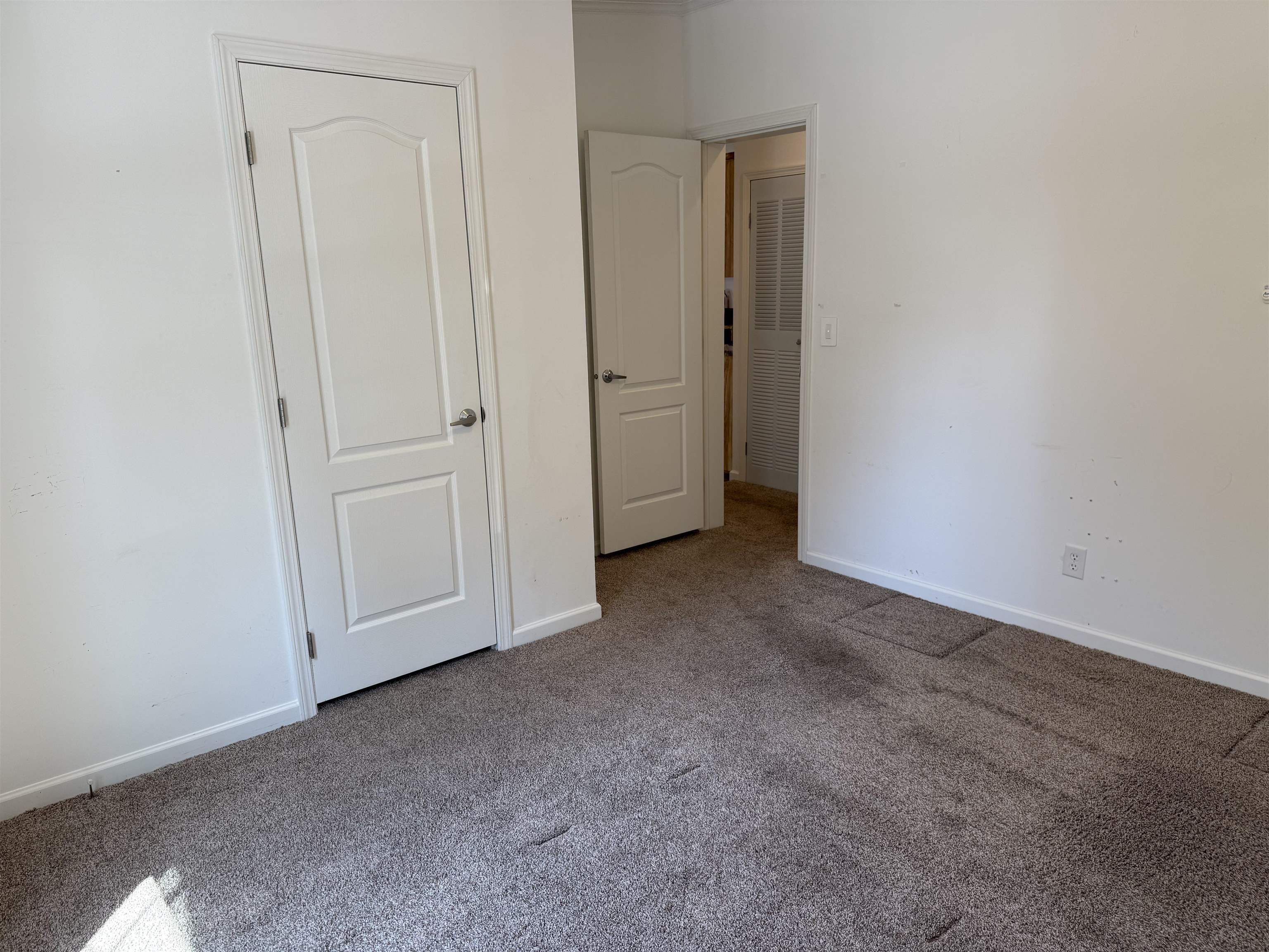 4 Ponderosa Avenue