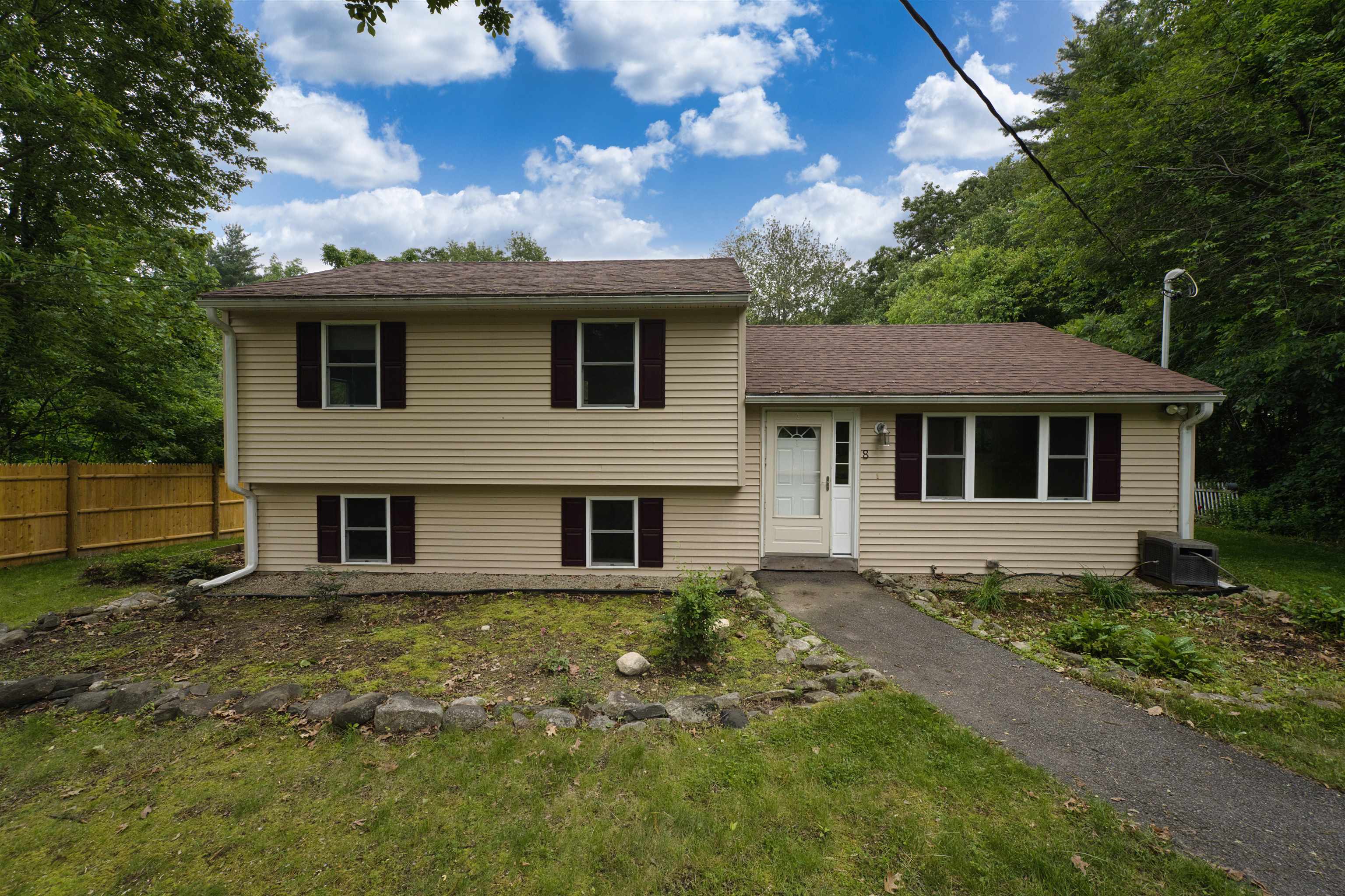 8 Overledge Drive