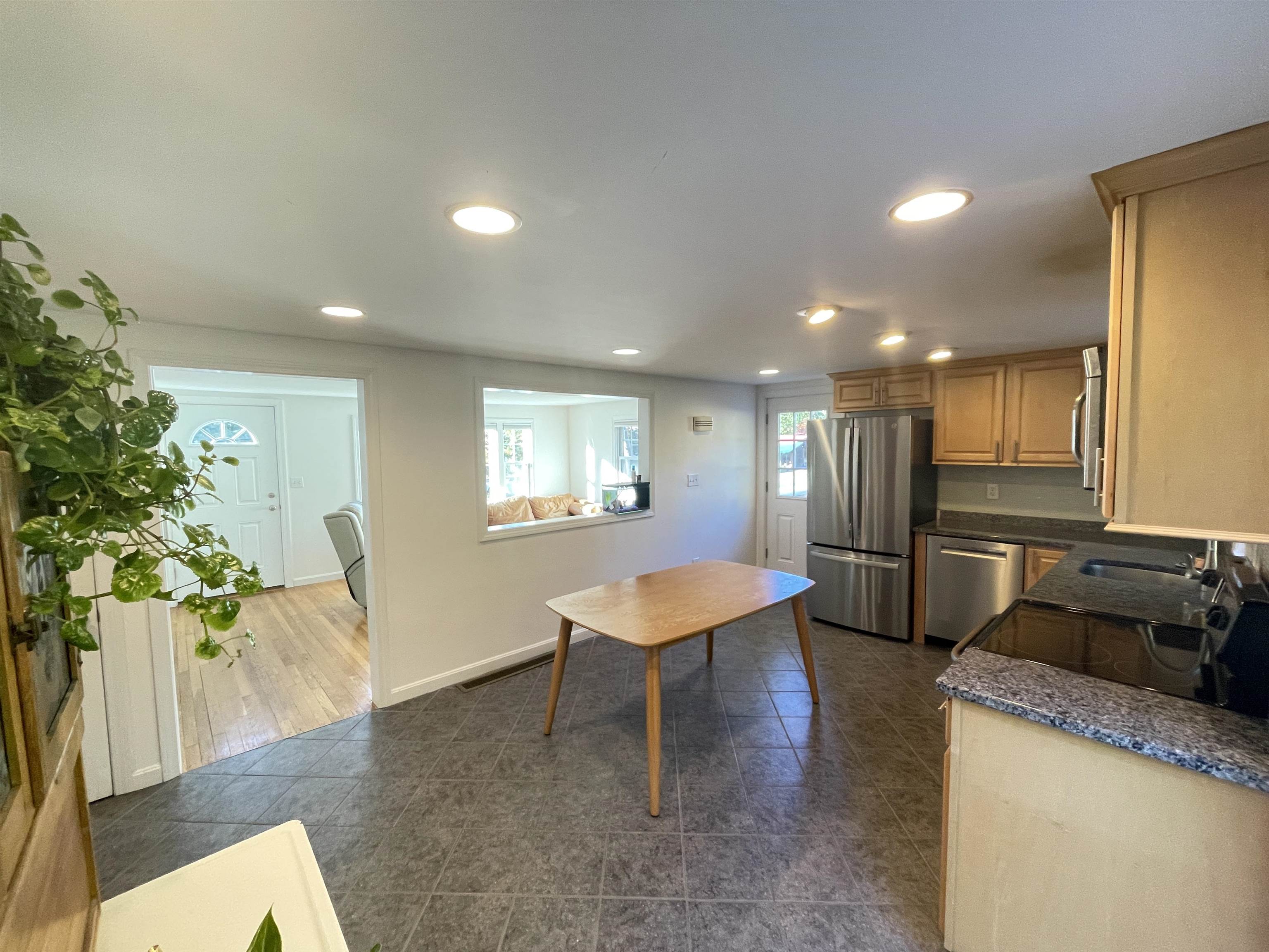 47 Hillcrest Lane