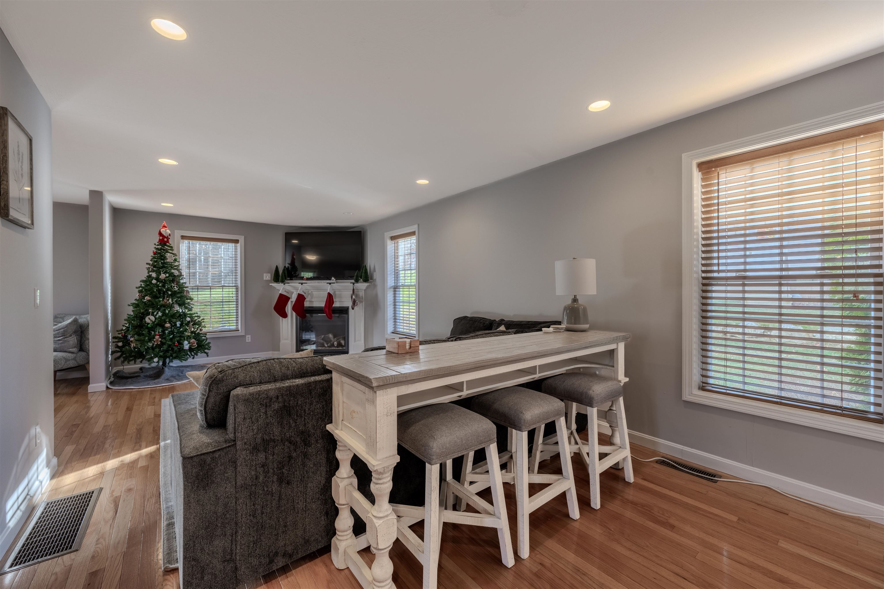 12 Forest Hill Way