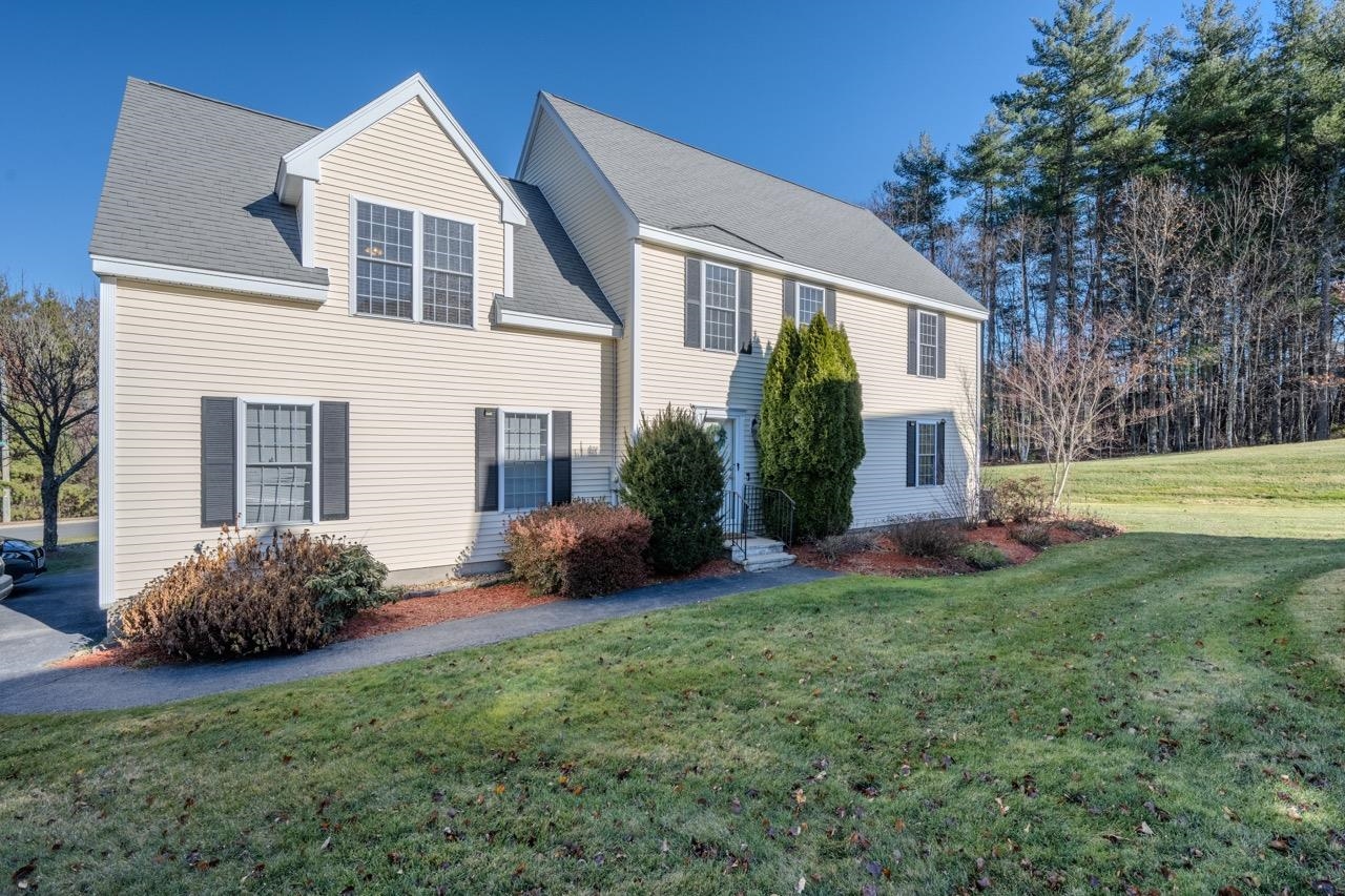 12 Forest Hill Way