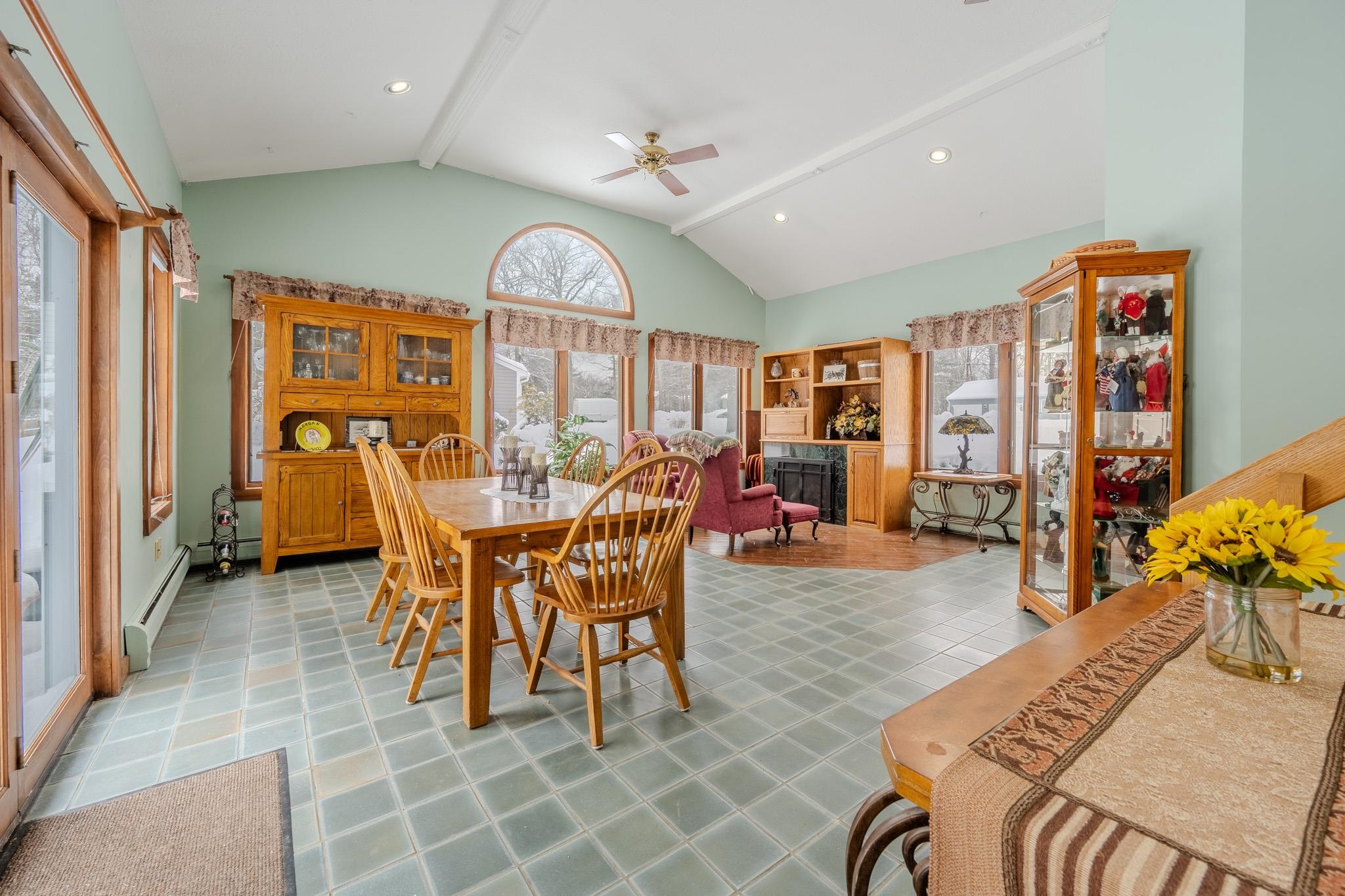 15 Easthill Drive