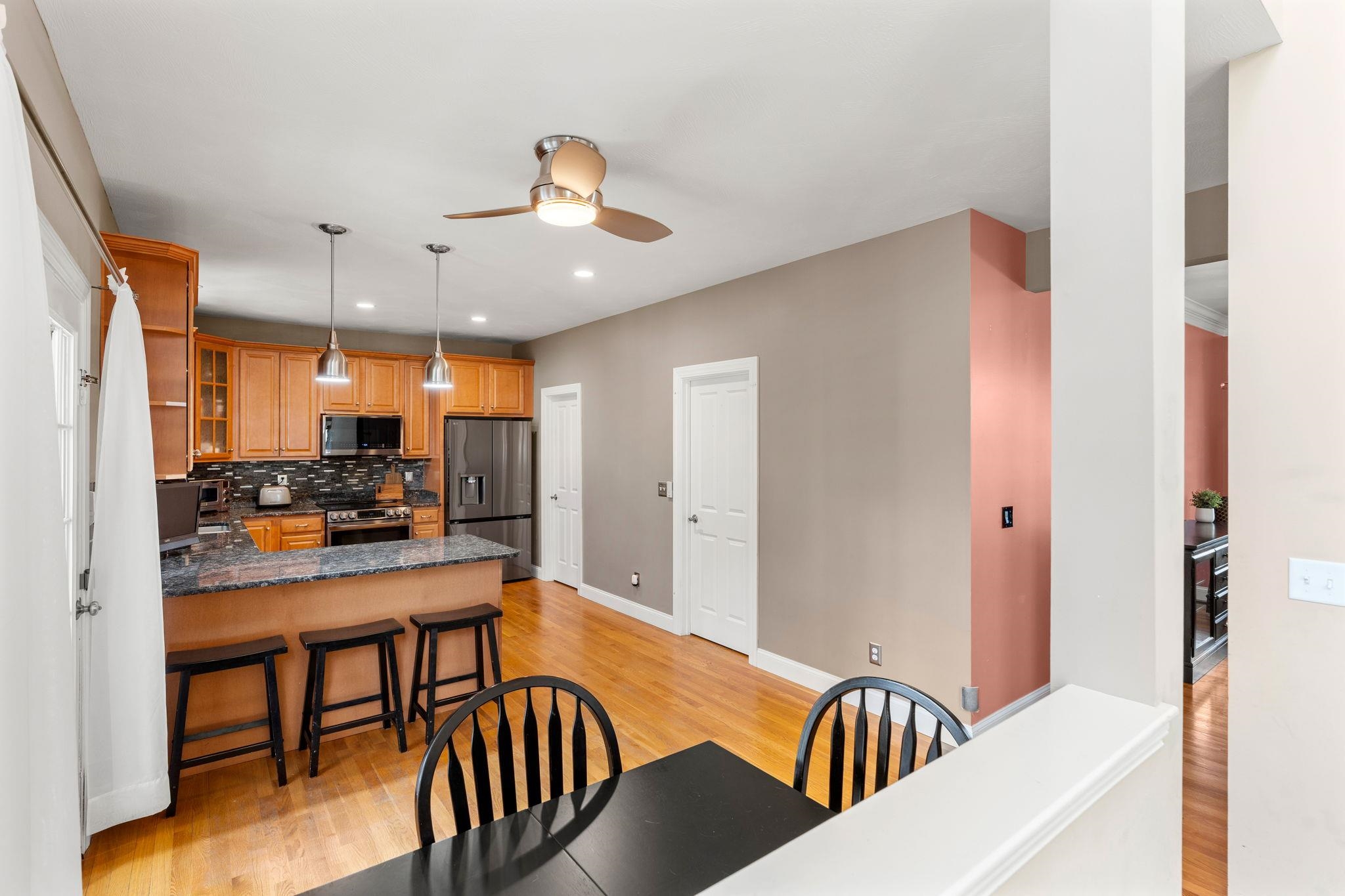 30 Hunter Mill Way