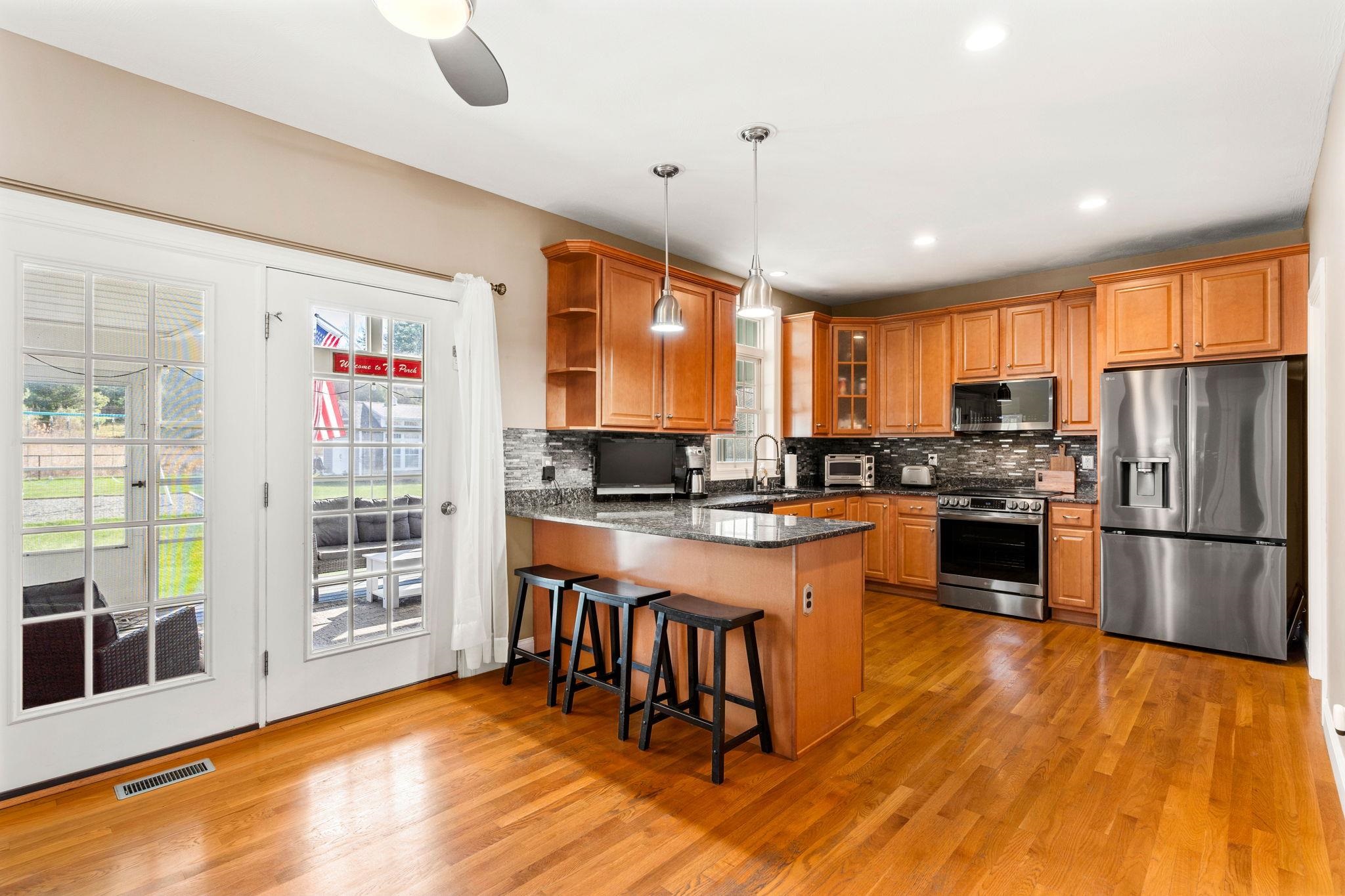 30 Hunter Mill Way