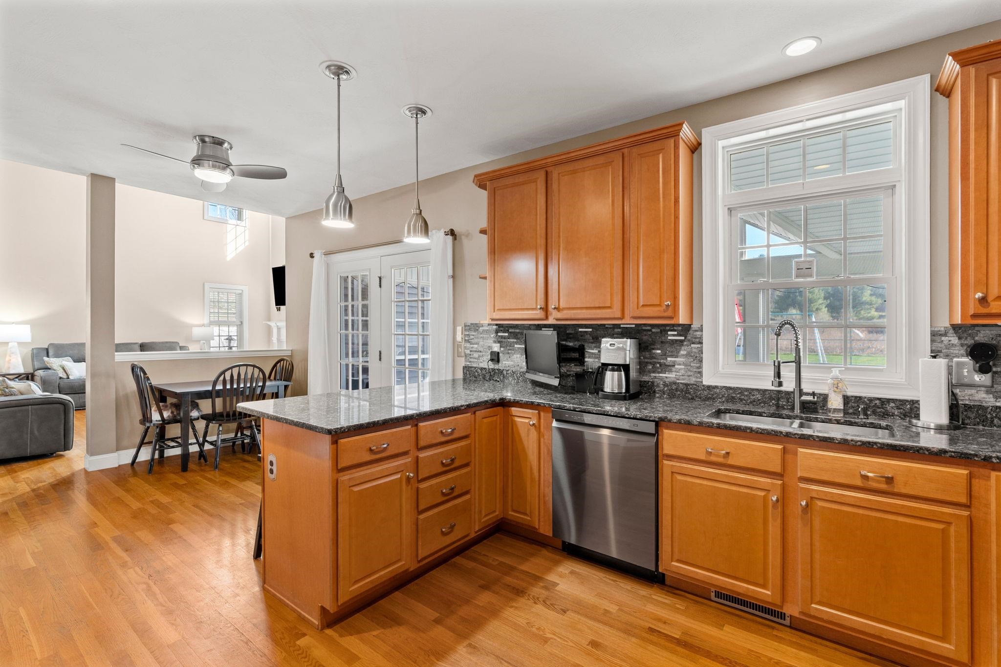 30 Hunter Mill Way