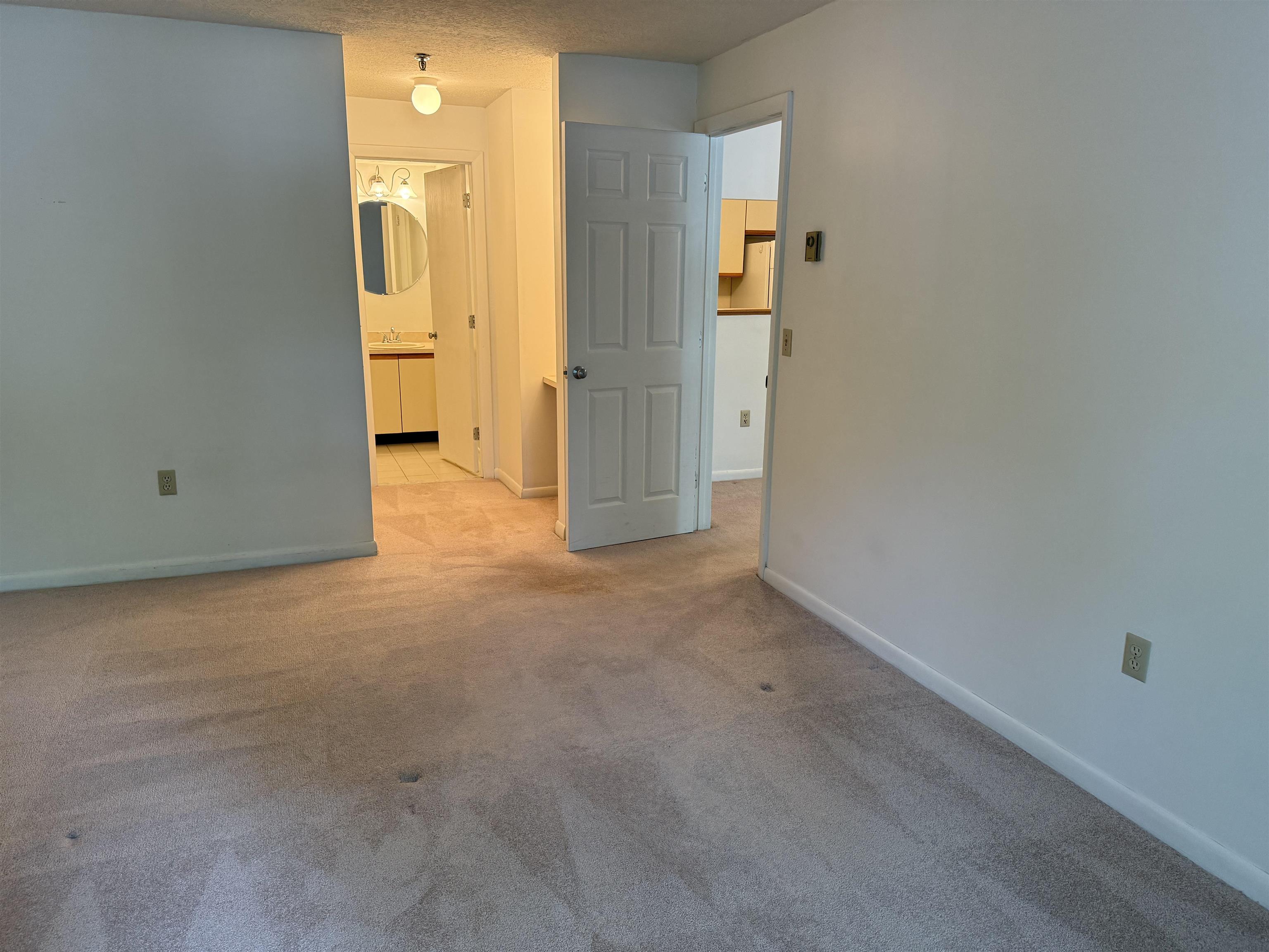 300 Candlewood Park Unit: 314