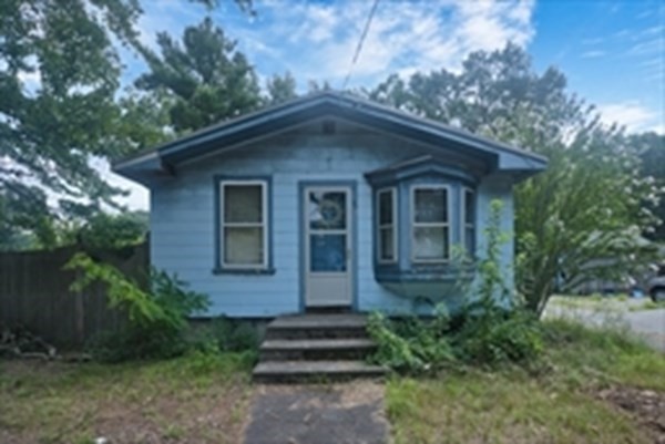 73 Frost Rd