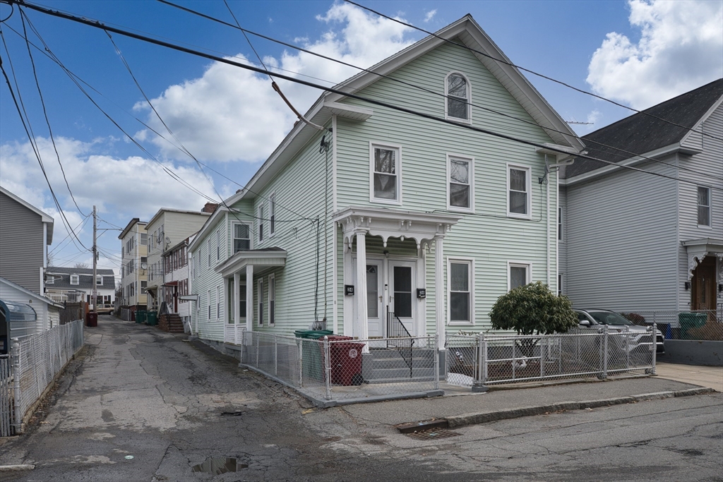 34-36 Linden St
