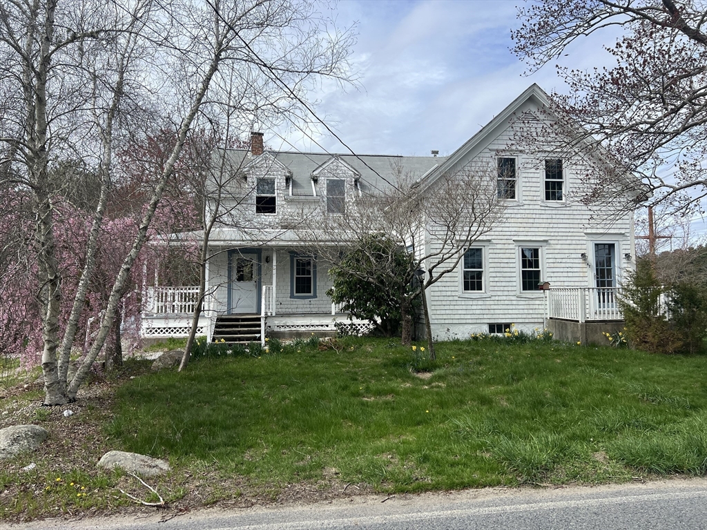 42 Baker St