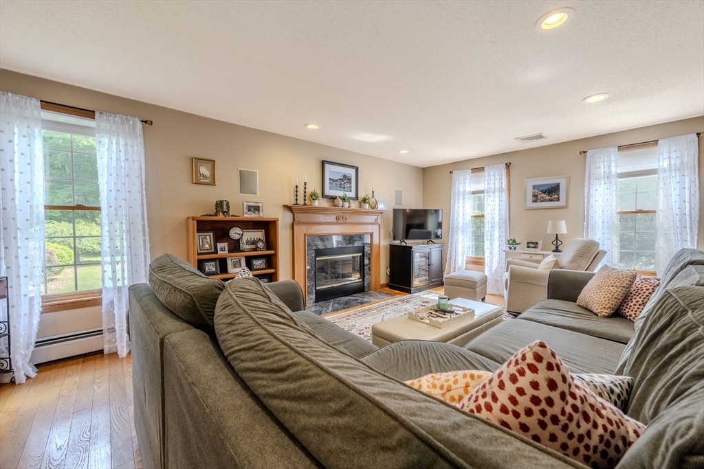 155 Heather Rd