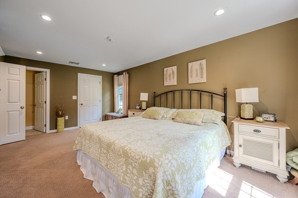155 Heather Rd
