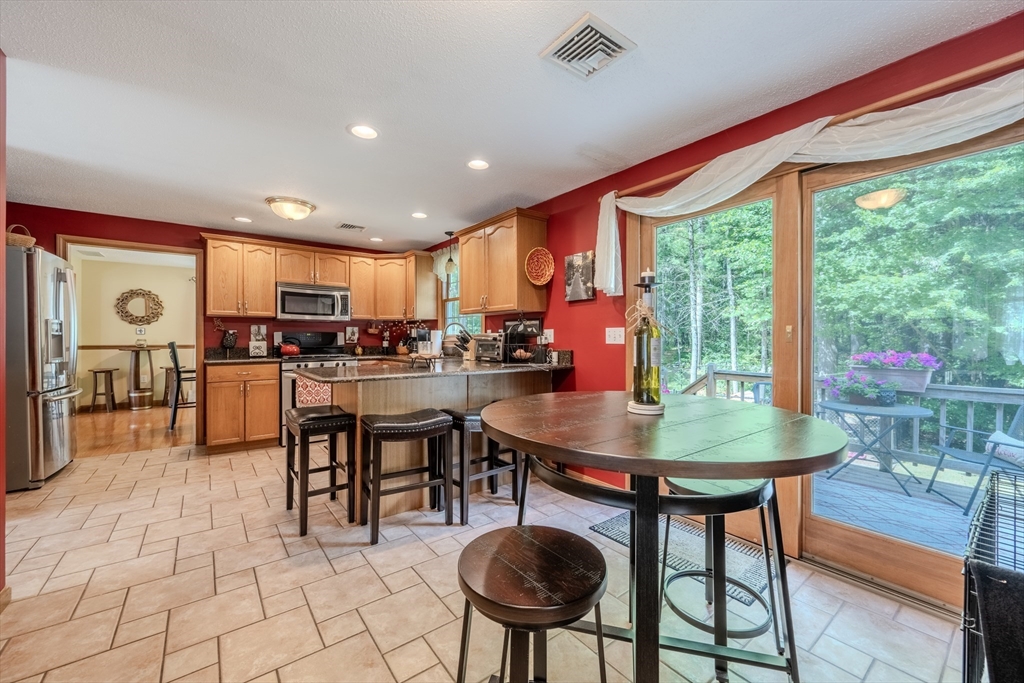 155 Heather Rd