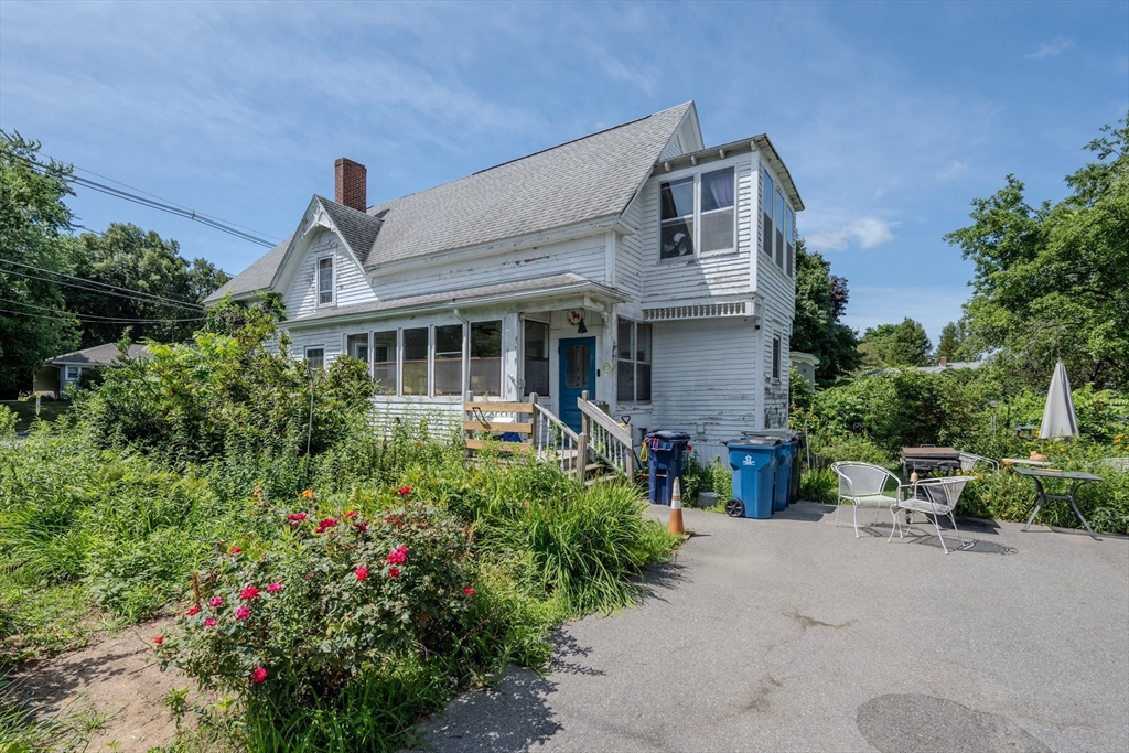 456 Pleasant St